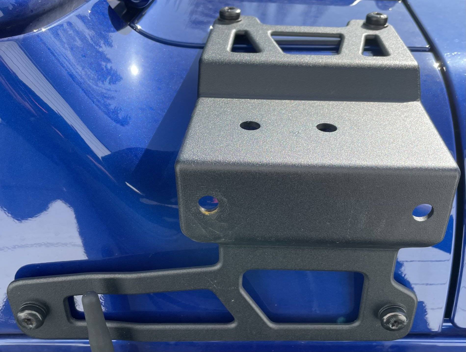 Jeep Wrangler JL Genuine Mopar 82215427AB Mounting Bracket Lower A-Pillar IMG_4782