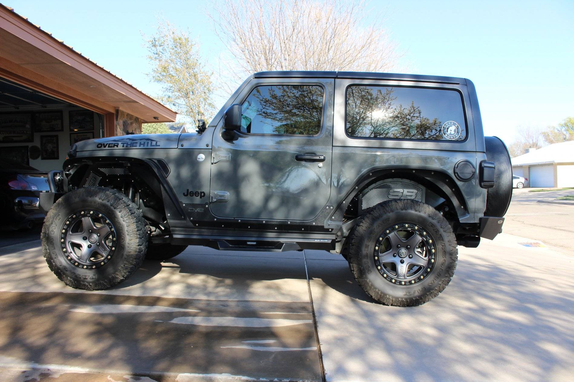 Jeep Wrangler JL Torn between tire sizes IMG_0565.JPG