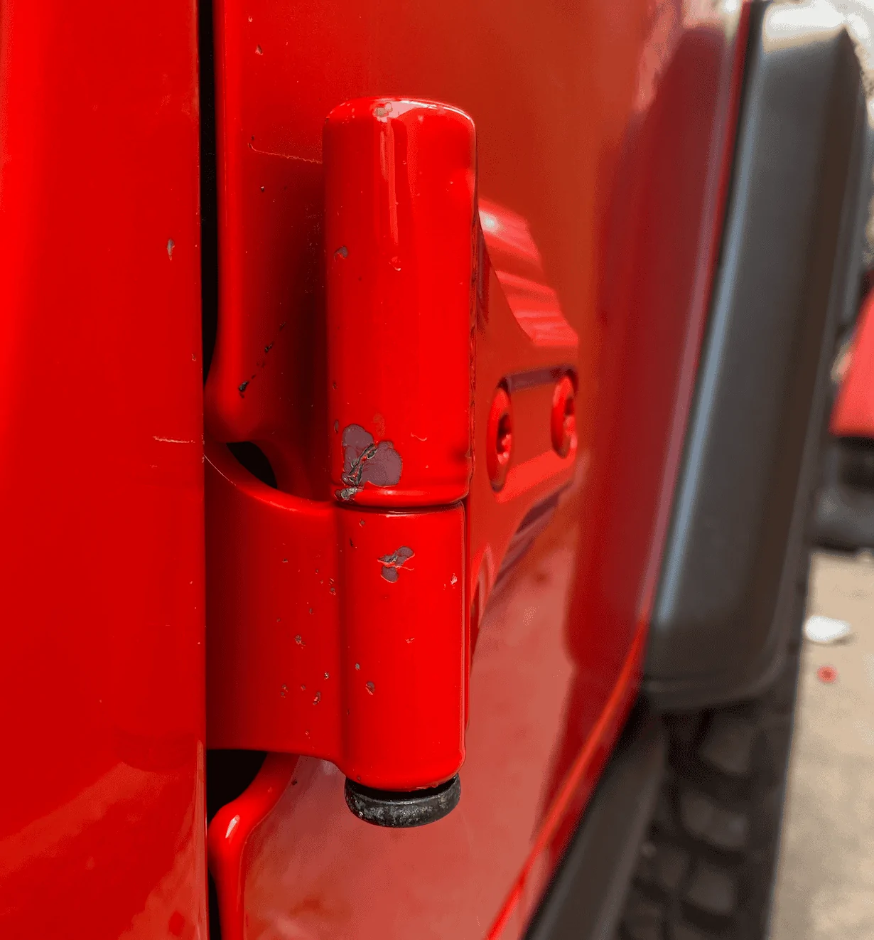 Jeep Wrangler JL Stone Chips at Door Hinges 1617636957487