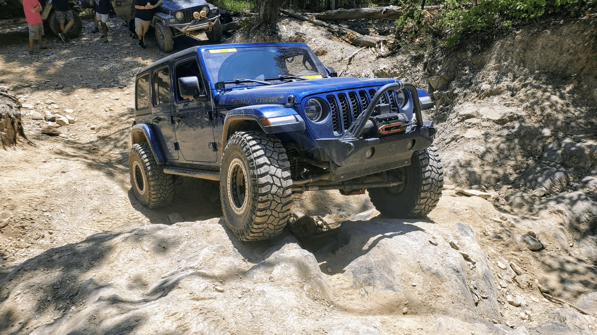 Jeep Wrangler JL Show us your unique hood decals! 1617706774021