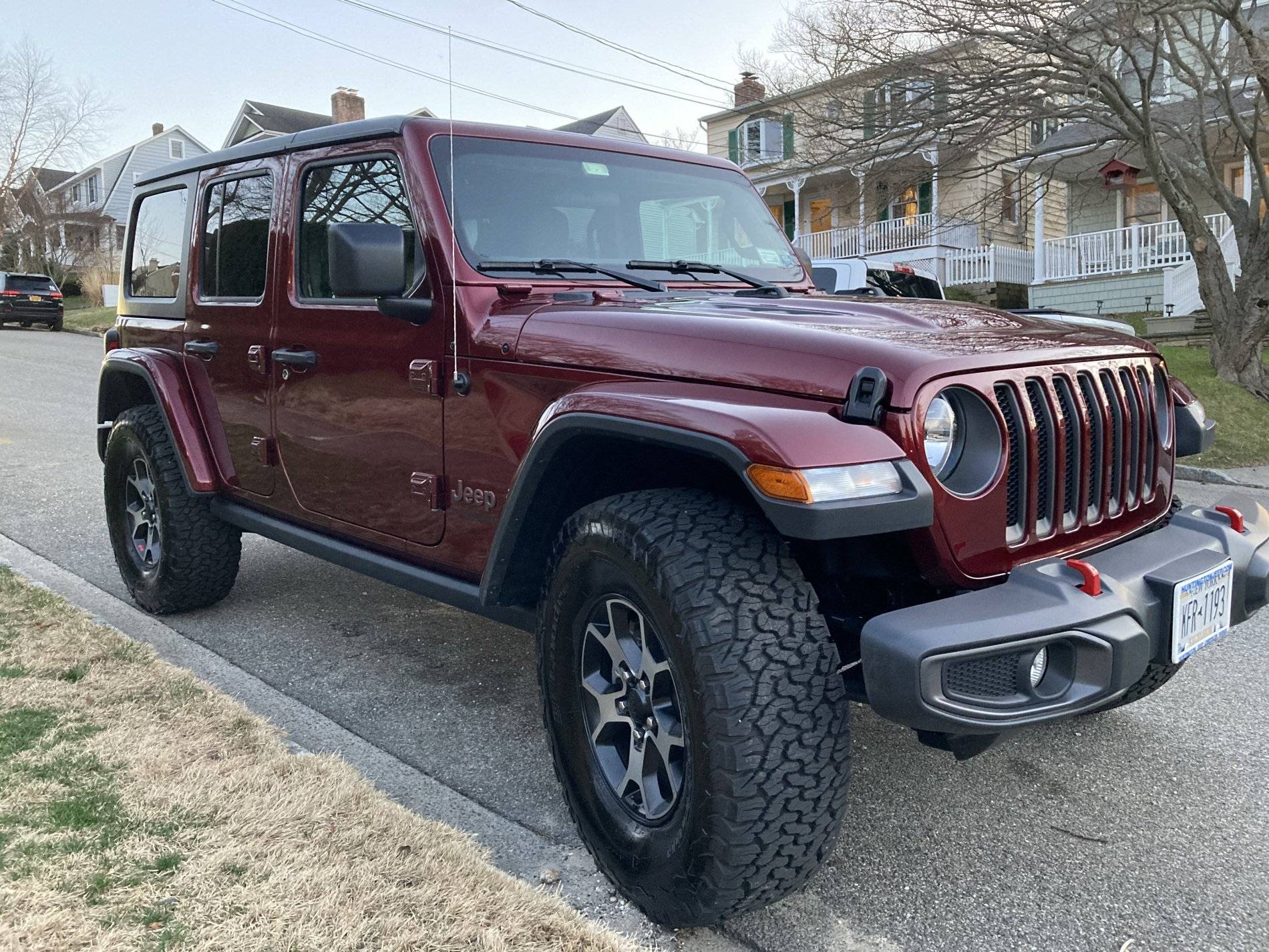 Jeep Wrangler JL Debadging Problem 31A59E9D-4E65-4FE6-AA14-5ACE2E22621B