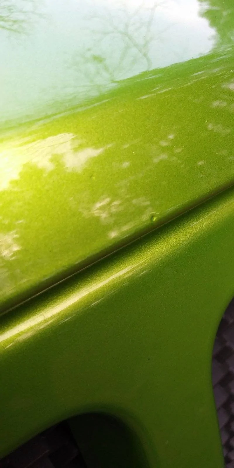 Jeep Wrangler JL Bubbles in Paint at Door Hinges 20210406_182138