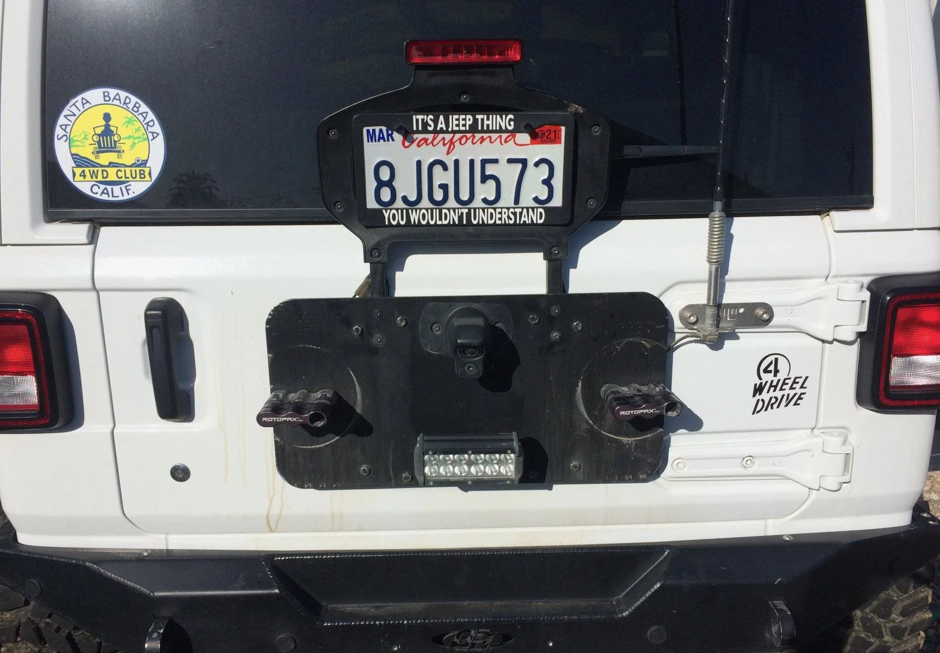 Jeep Wrangler JL Show us your CUSTOM MODS!! DIY tailgate mount