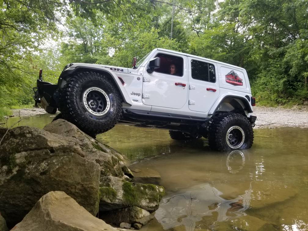 Jeep Wrangler JL 40'S on your JL Resized_20200625_155204