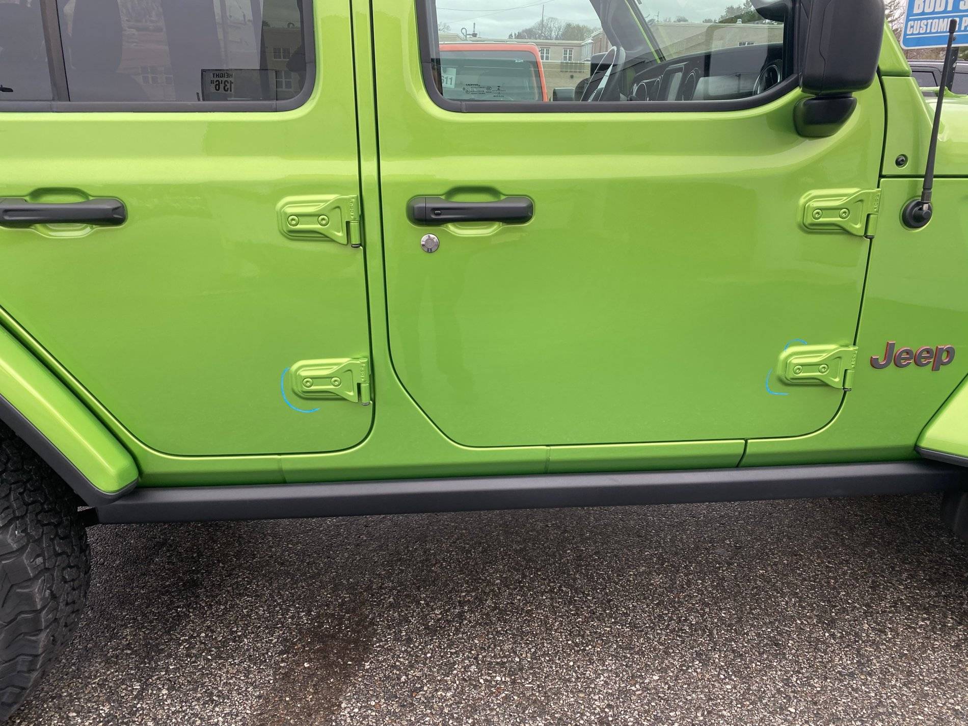 Jeep Wrangler JL Bubbles in Paint at Door Hinges 420F2E41-C743-4EE6-BF70-0E42F7395396