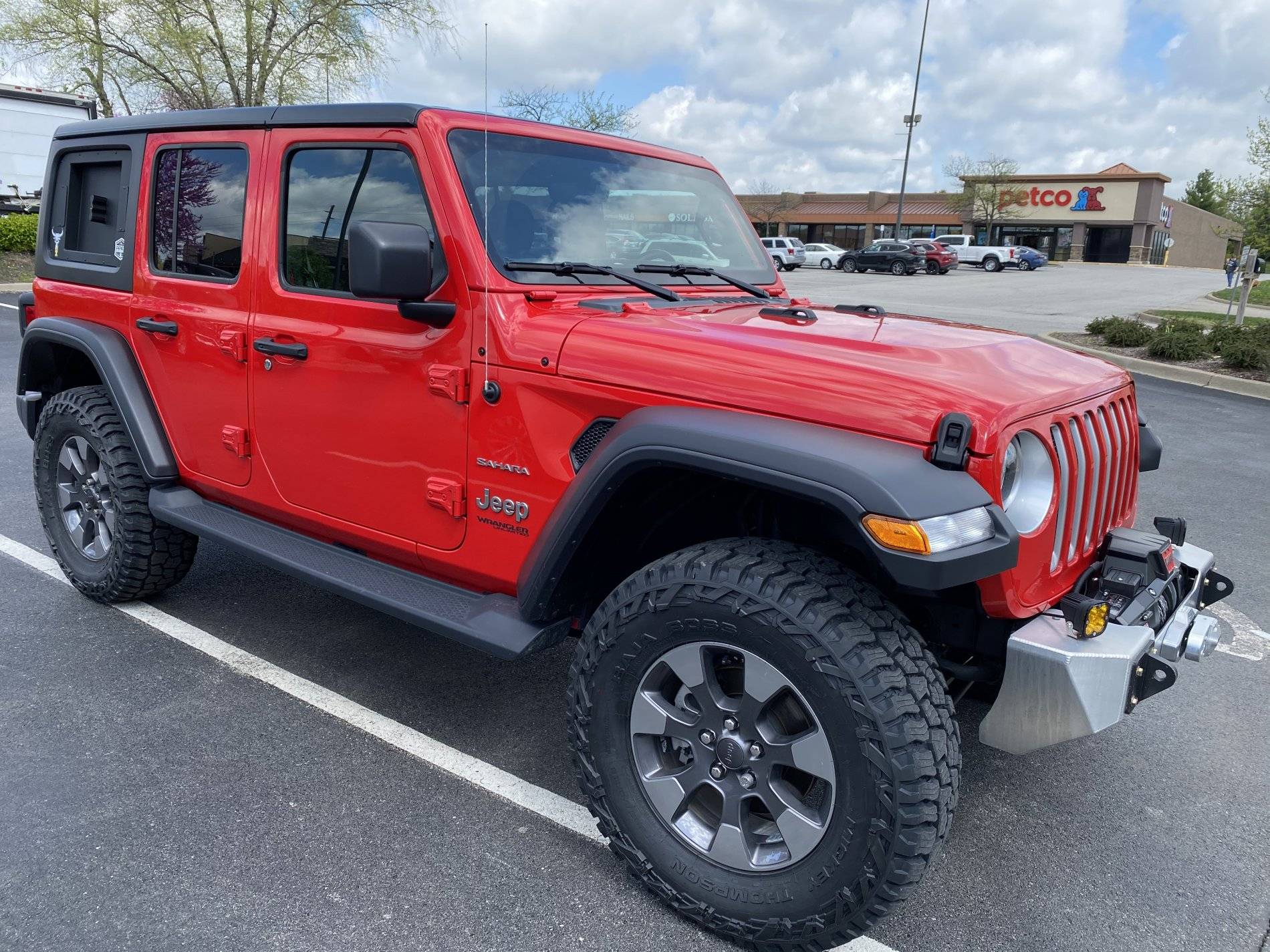 Jeep Wrangler JL Initial impressions of my Mickey Thompson Baja Boss AT’s A9335E9D-C438-4688-802C-8BB0AE026A6E