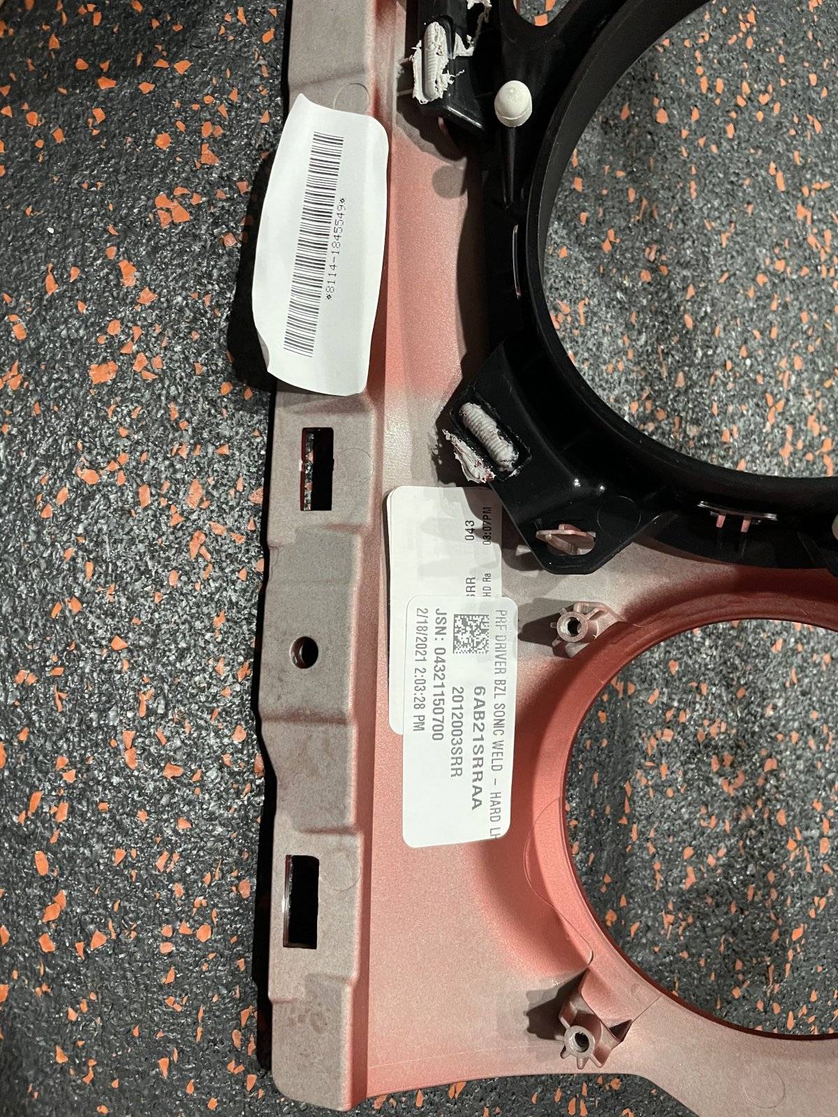 Jeep Wrangler JL Rubicon Red Dash Panels $200 26E33812-18C8-4848-8D9B-BEA2C28AA902