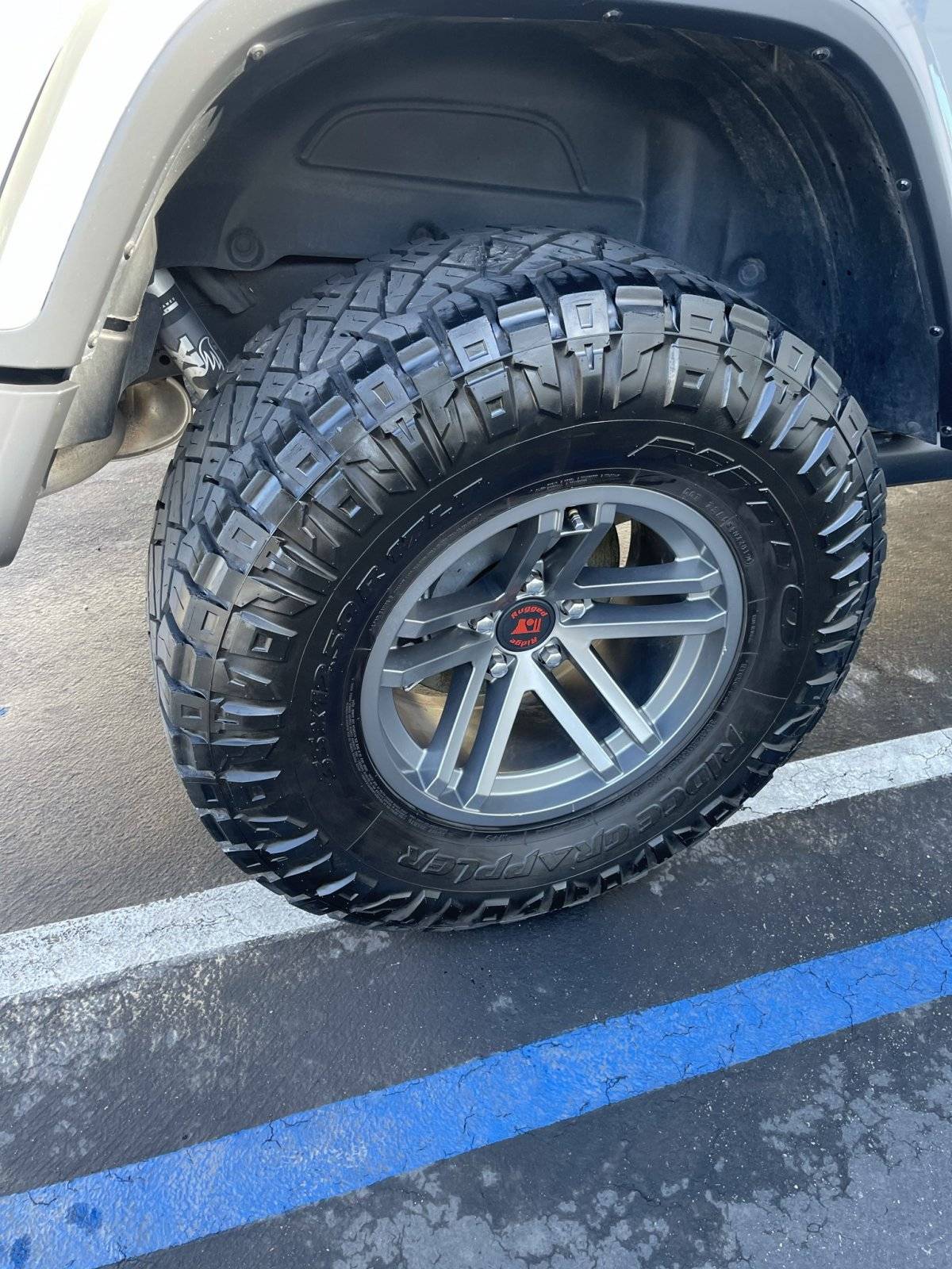 Jeep Wrangler JL Lug Nuts recommendations? 9DB09BC7-4C4D-446C-A487-12039A2A8D9B