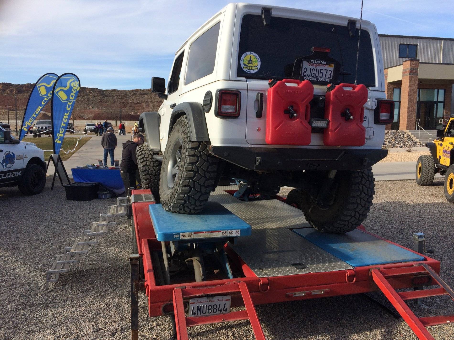 Jeep Wrangler JL "FLEX"/Articulation pictures? JLR flexd rear
