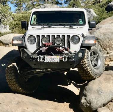 Jeep Wrangler JL "FLEX"/Articulation pictures? JL trail flex