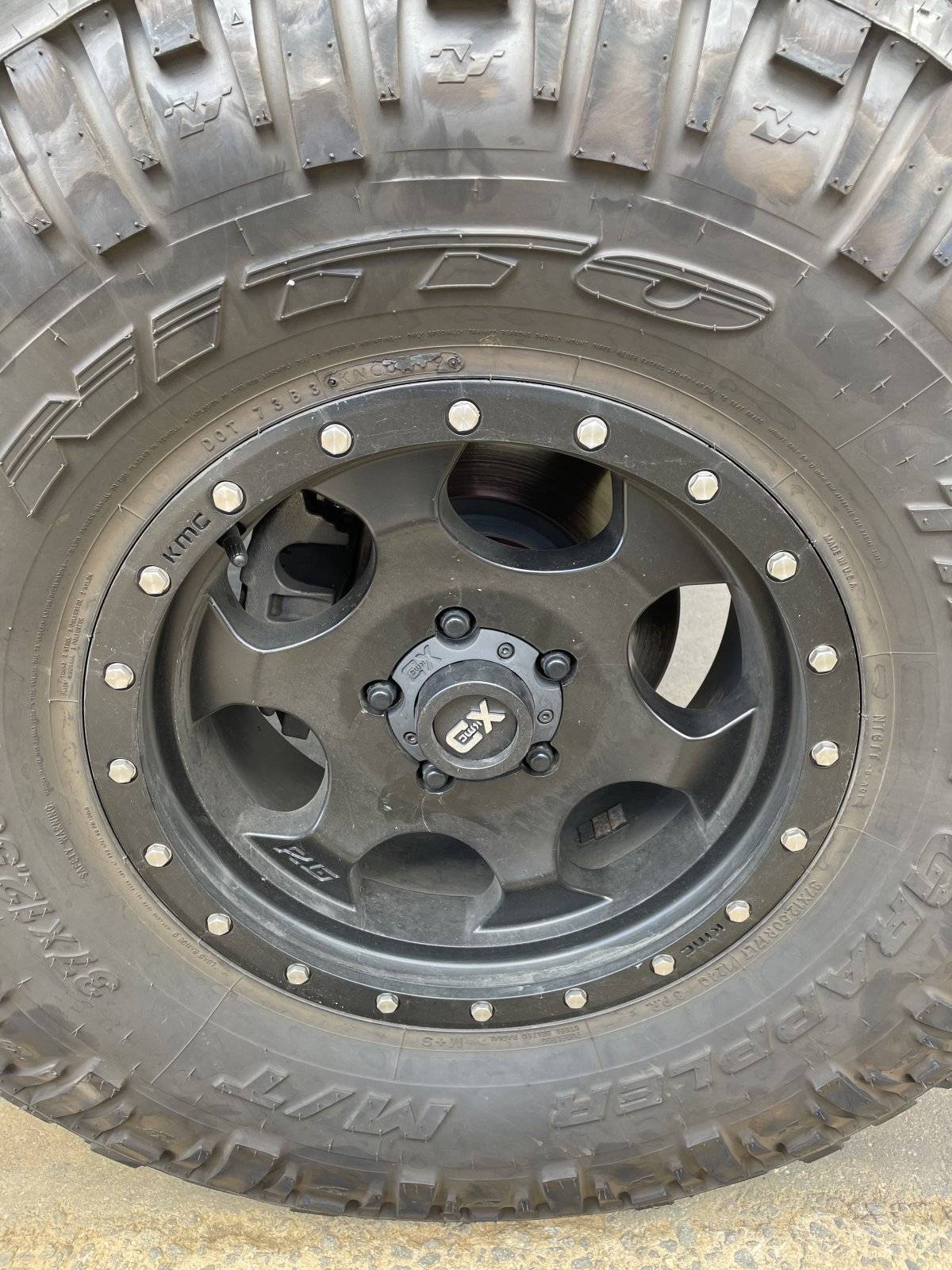 Jeep Wrangler JL KMC XD 7C21E53C-CE13-453D-9D04-1D2329B8B981
