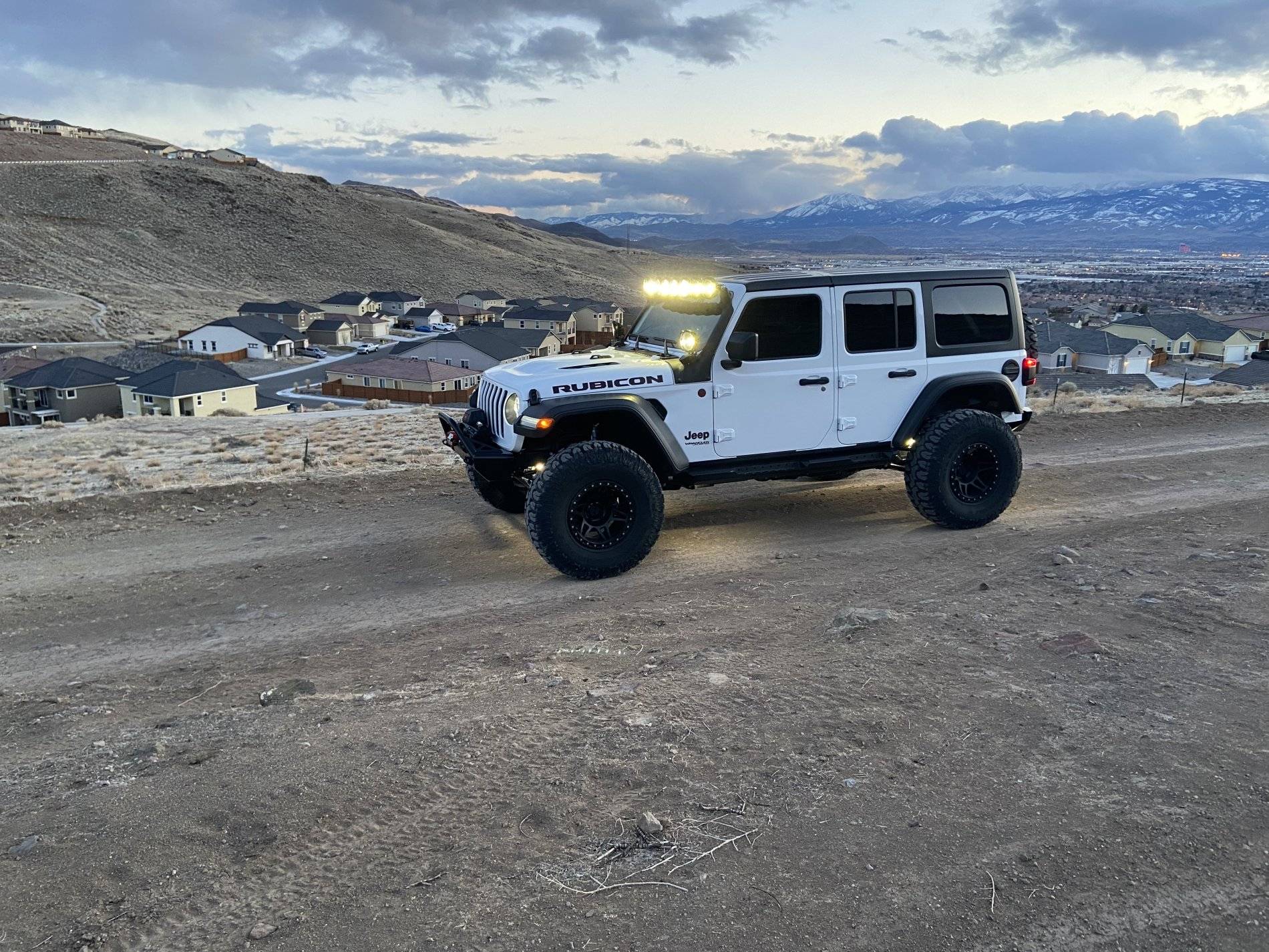 Jeep Wrangler JL Post Your 3.0 Pics 6D3995F2-9232-4C0A-AC16-B04BADB1D055