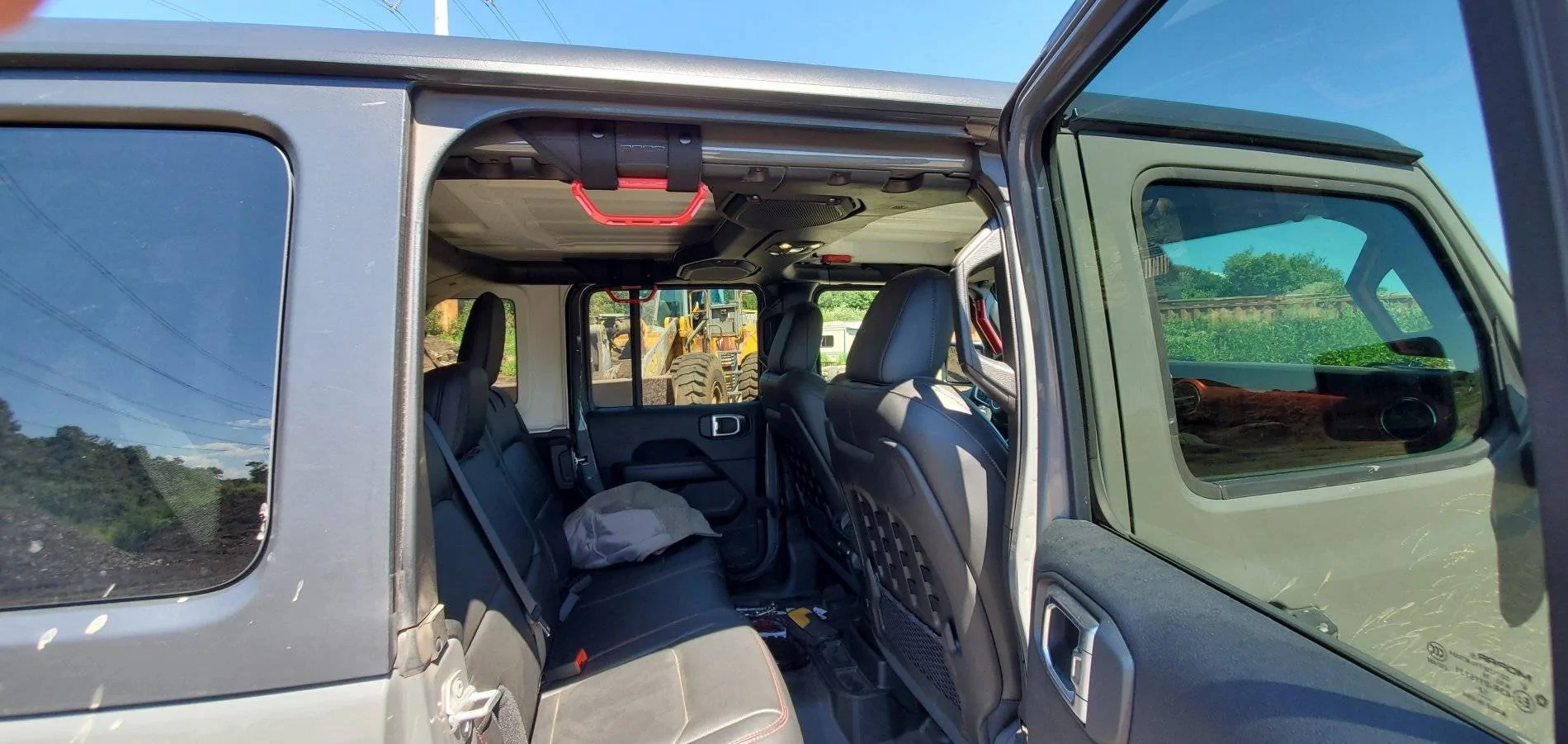 Jeep Wrangler JL Folding Grab Handles 20200818_140517