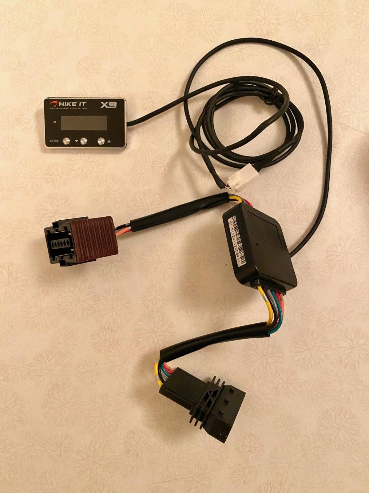 Jeep Wrangler JL Hikeit X9 Throttle Controller IMG_2922