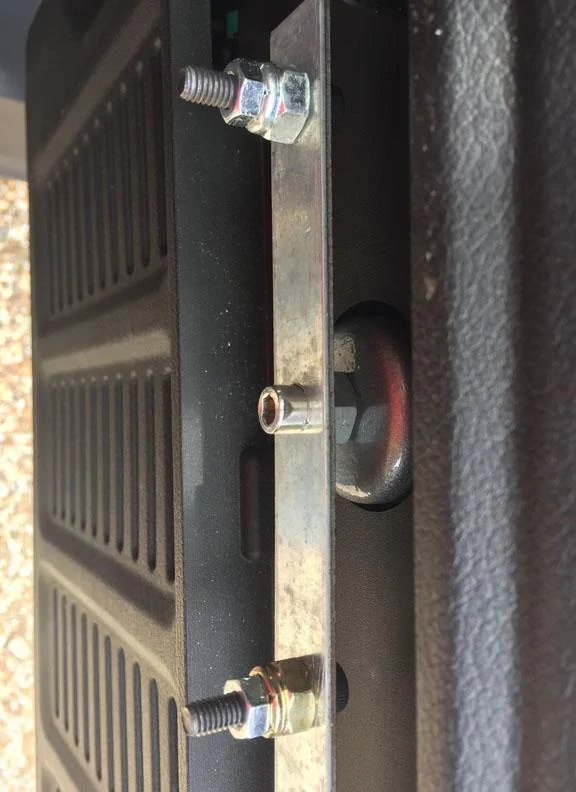 Jeep Wrangler JL DIY Ammo Can Taillgate Storage. IMG_5468