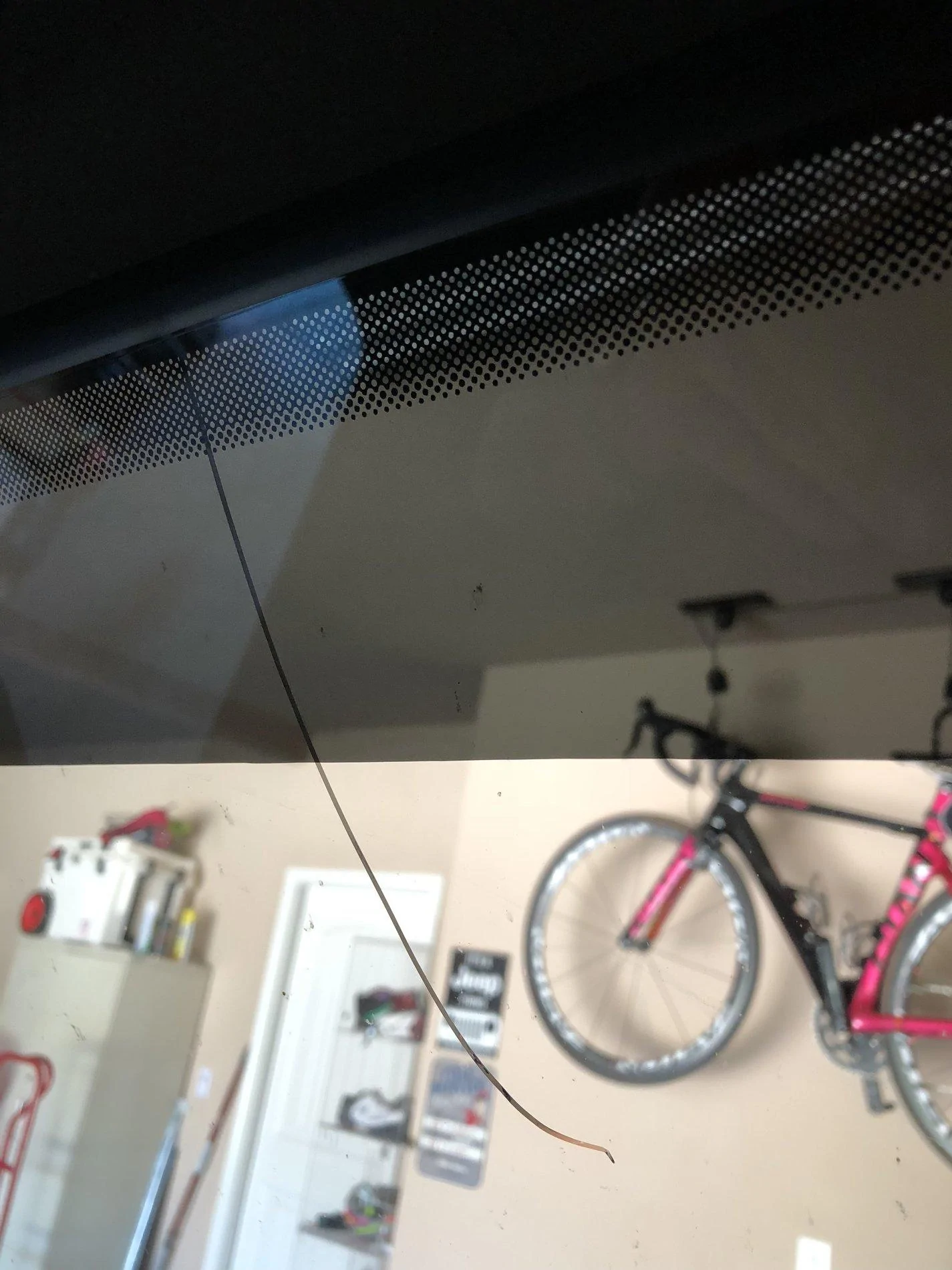 Jeep Wrangler JL Cracked Windshield Club 8EDDF1B7-BB36-46B3-BD72-84D82456BC17