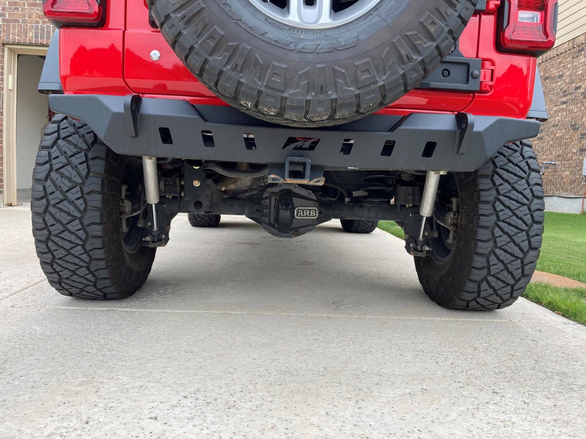 Jeep Wrangler JL Rear bumpers...what are you using? bum