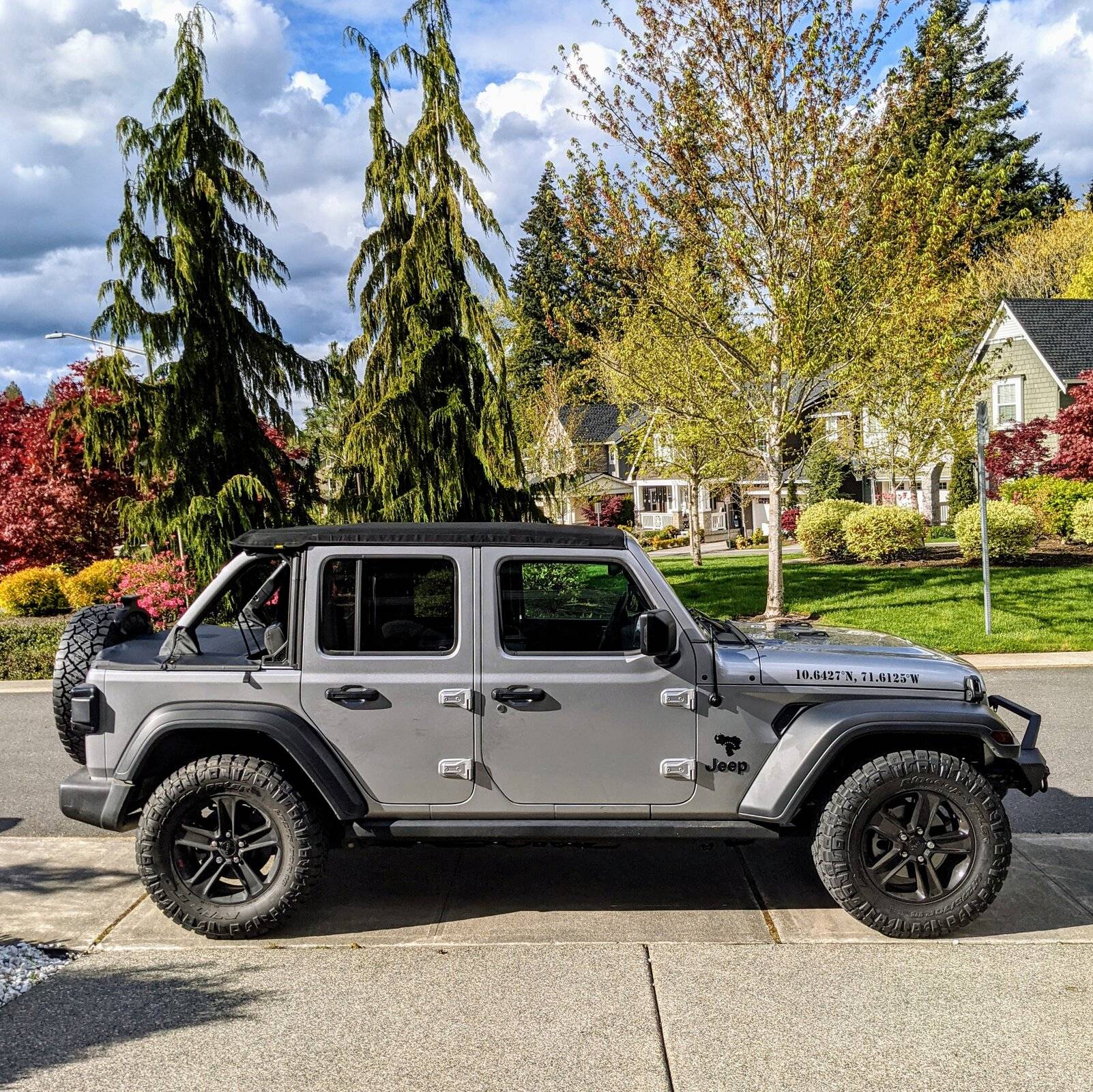 Jeep Wrangler JL Bestop trektop NX + duster deck cover PXL_20210425_234929678~2