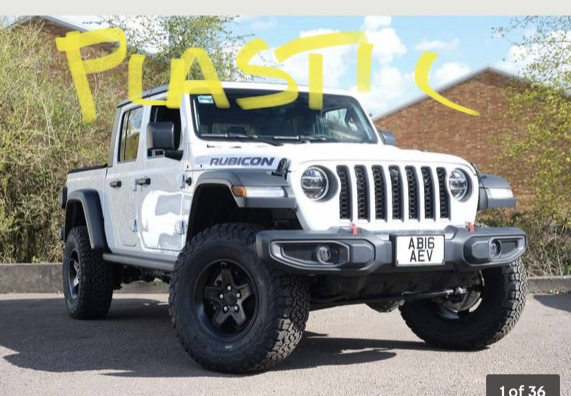 Jeep Wrangler JL Rubicon US bumper F57961D9-00C1-444E-9CD3-295BCDFE62F2