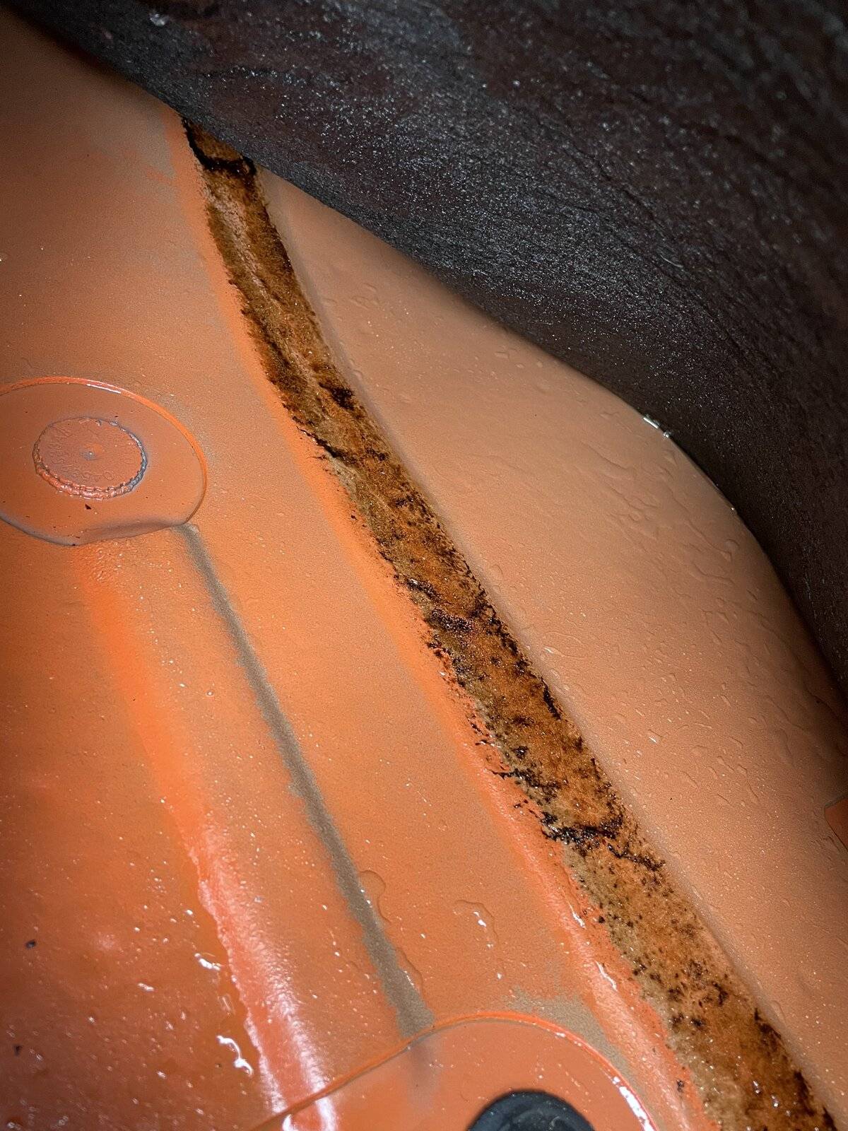 Jeep Wrangler JL Odd liquid under drivers side carpet, leak? DAFF1CF3-22B5-45CD-BF9B-F91217CBA665