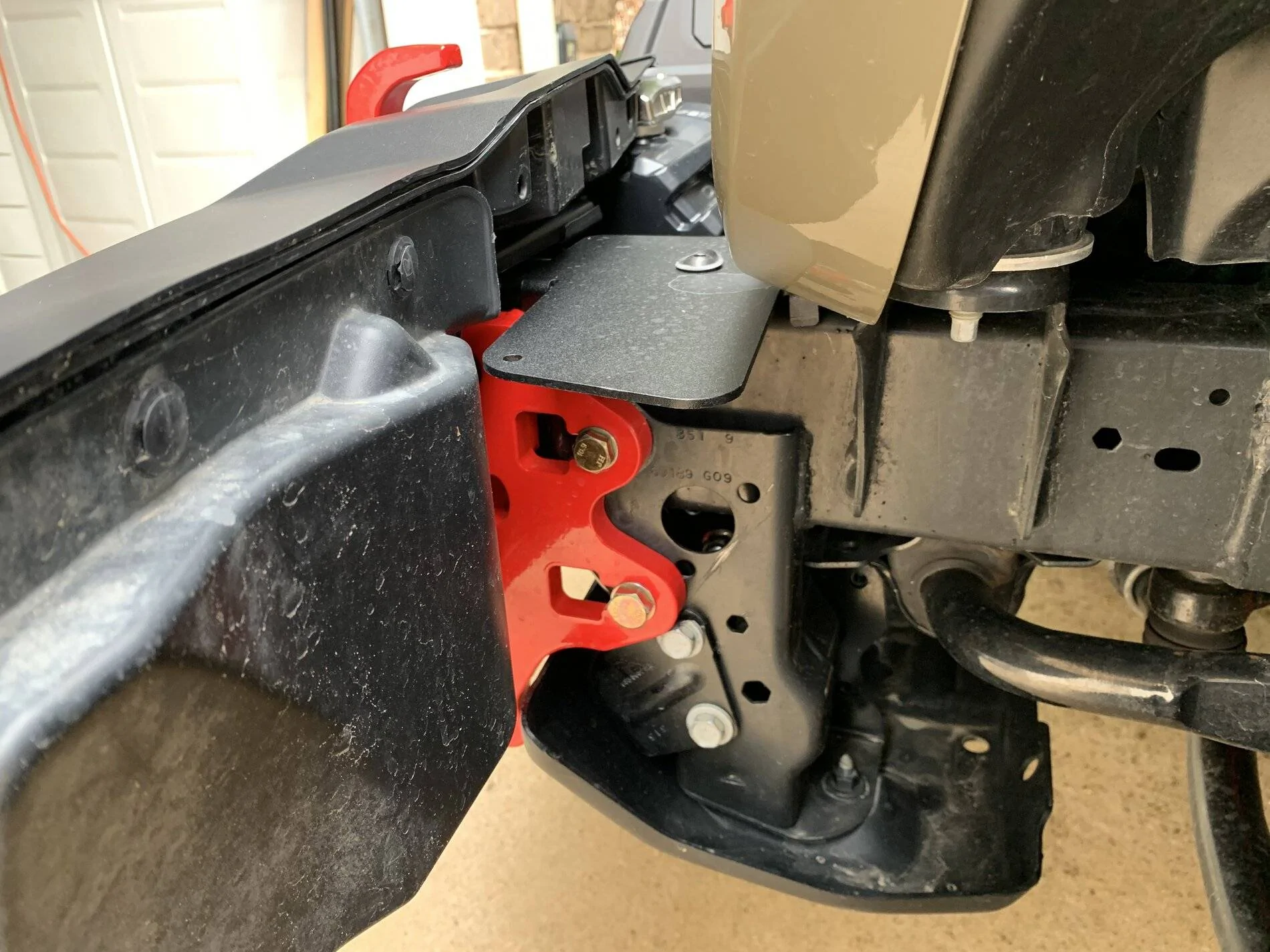 Jeep Wrangler JL Winch Mount for Plastic Bumper IMG_1115