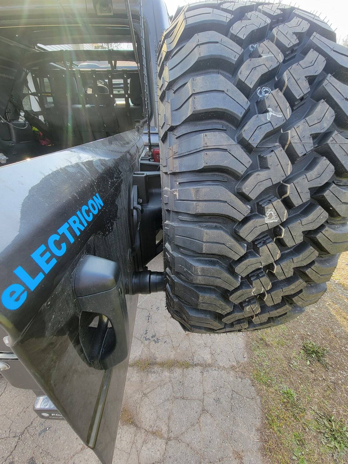 Jeep Wrangler JL eLECTRICON: 4xe Rubicon Build 20210427_171631
