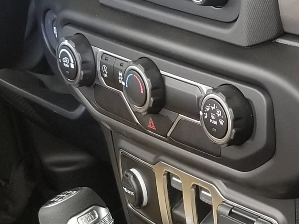 Jeep Wrangler JL Who actually uses A/C? 20210409_161924