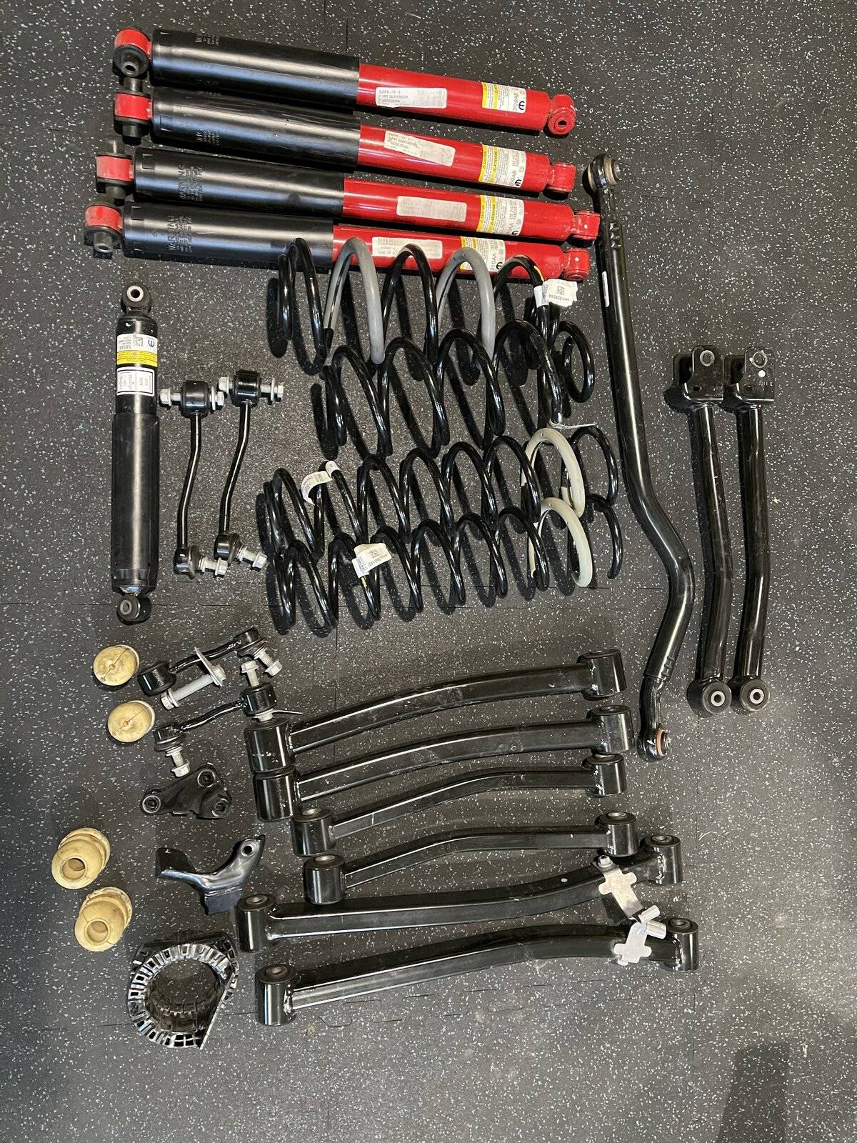 Jeep Wrangler JL FS: FULL Rubicon Recon Suspension 1399B0E8-50A8-43CC-8D9C-2A98FE130EC3