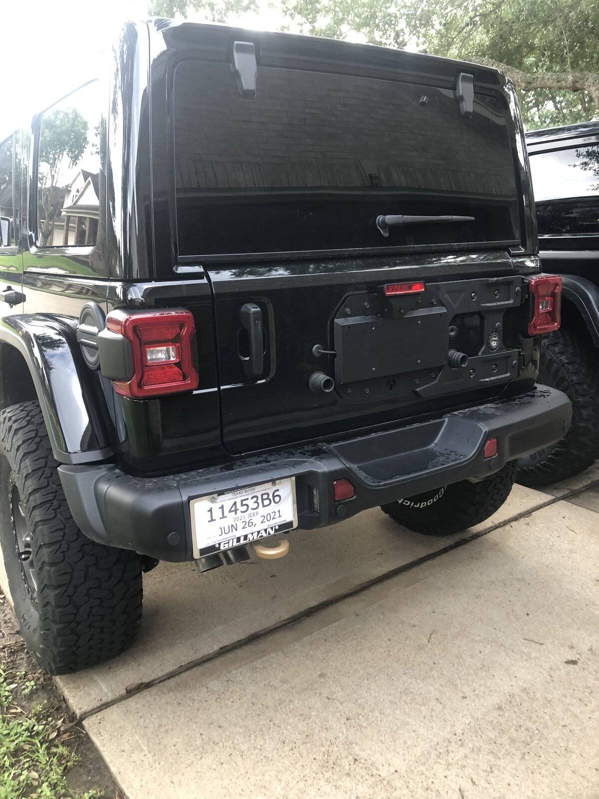 Jeep Wrangler JL Worked on the 392 diet, gave her some air and made him a little taller this weekend 8593FC74-C637-4C50-8573-6CE554726E0D
