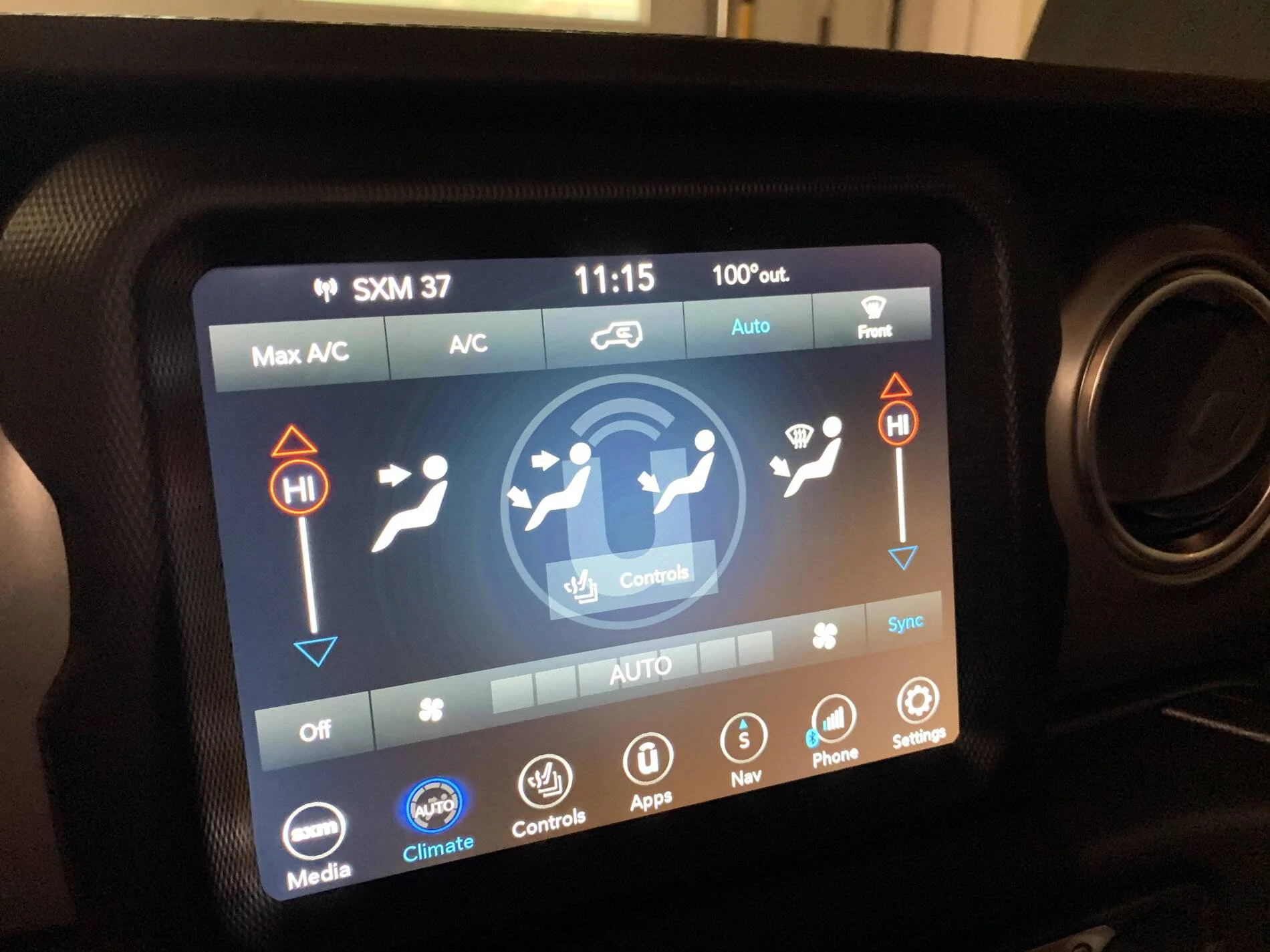 Jeep Wrangler JL Auto Climate Control Problem IMG_1618