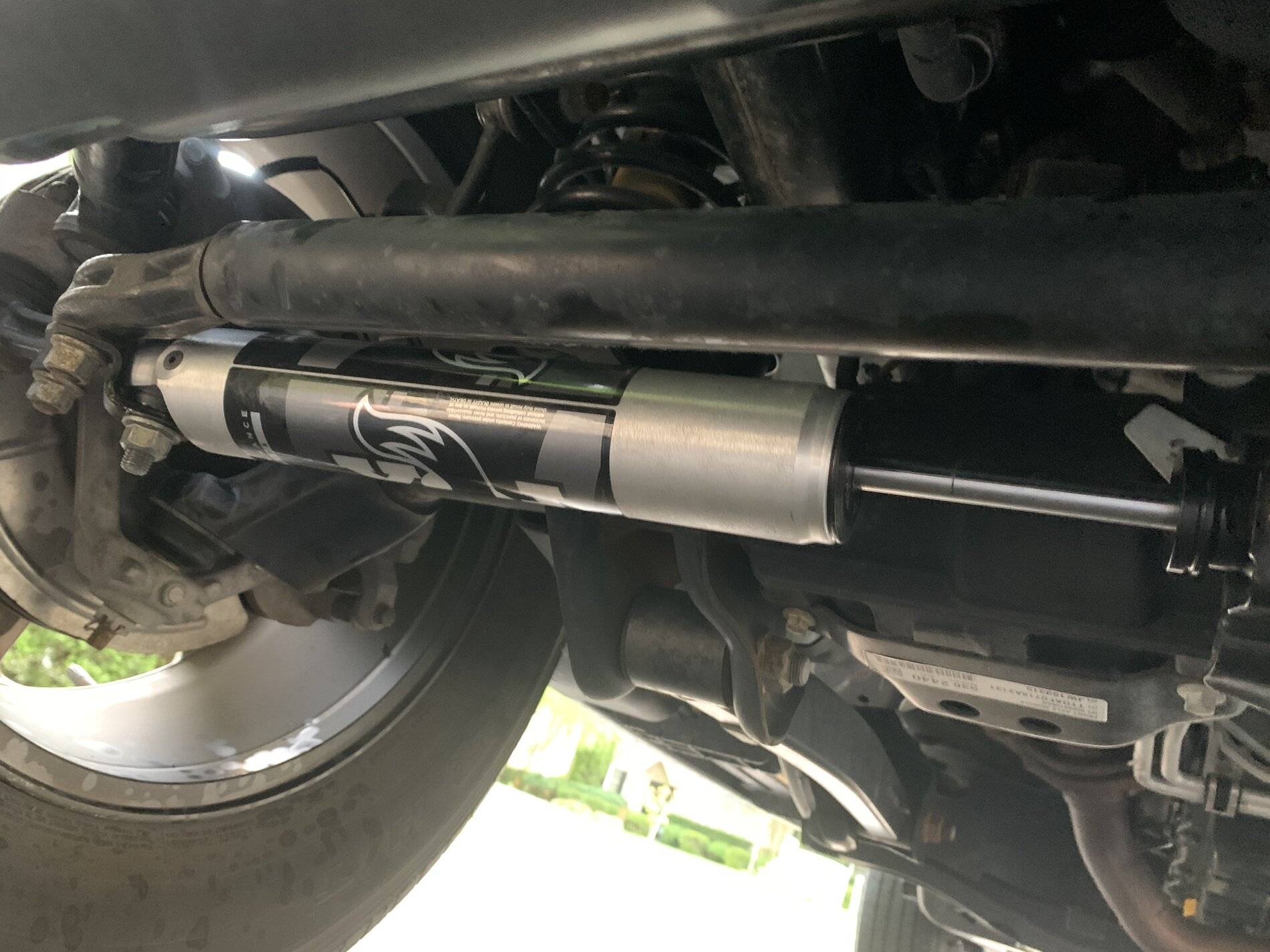 Jeep Wrangler JL Installing Fox IFP 2.0 Steering Stabilizer. Any tips? DEC89414-64DC-4648-B38D-B78EC3E0D233