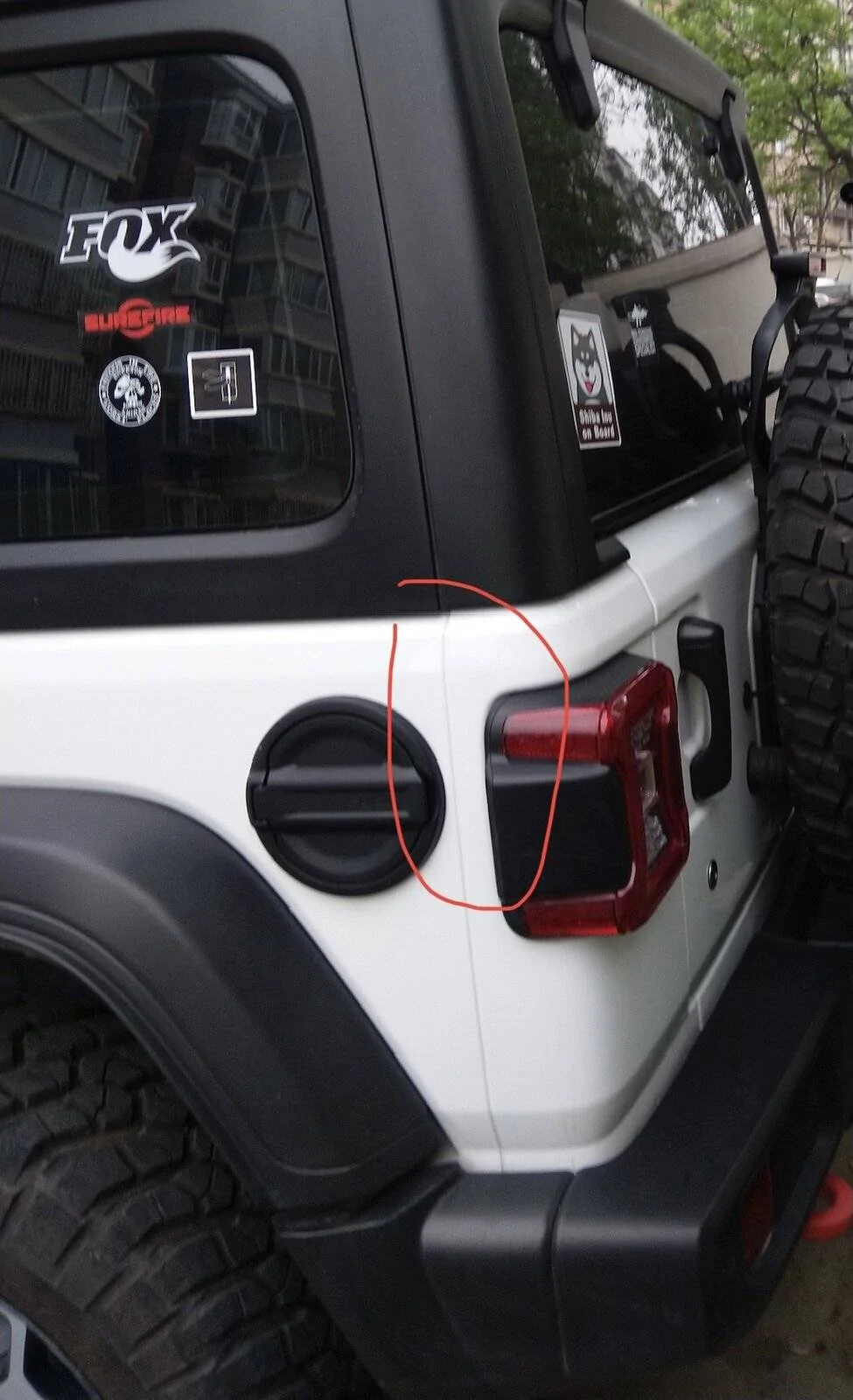 Jeep Wrangler JL Paint Crack 300A5044-793E-453B-A4B6-B7D85E0DC56B