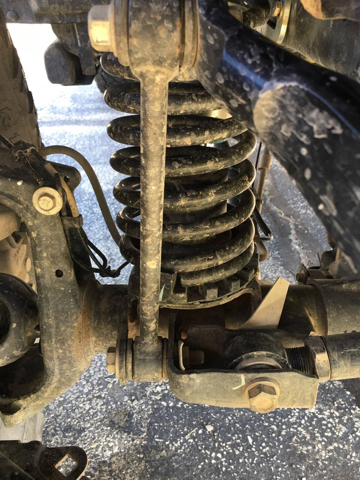 Jeep Wrangler JL Evo Mfg extreme coil spring bow IMG_3333