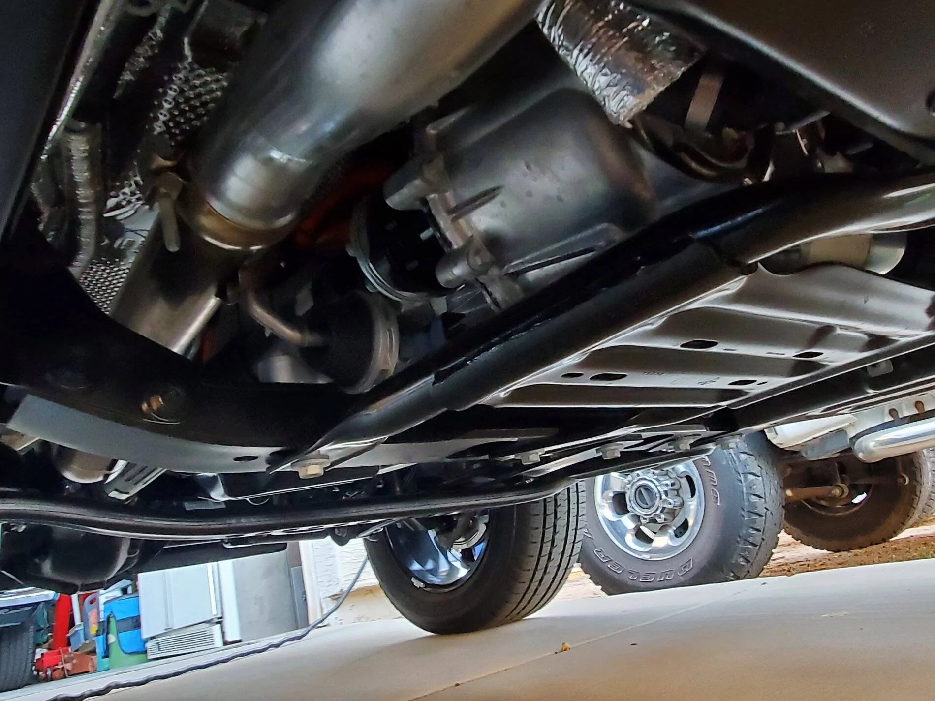 Jeep Wrangler JL 4xe Coolant leak and MPG 2021 JL Tcase plat