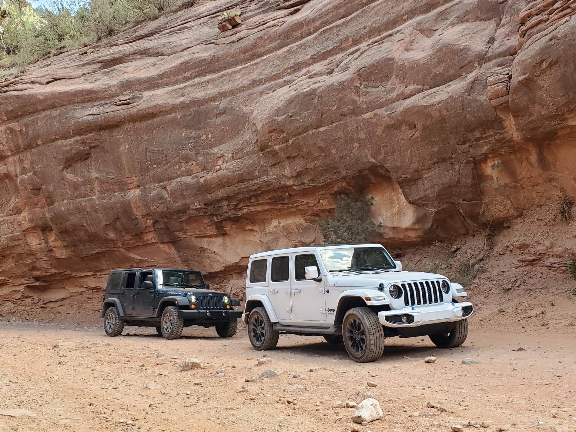 Jeep Wrangler JL 4xe Coolant leak and MPG 04 SHR canyon