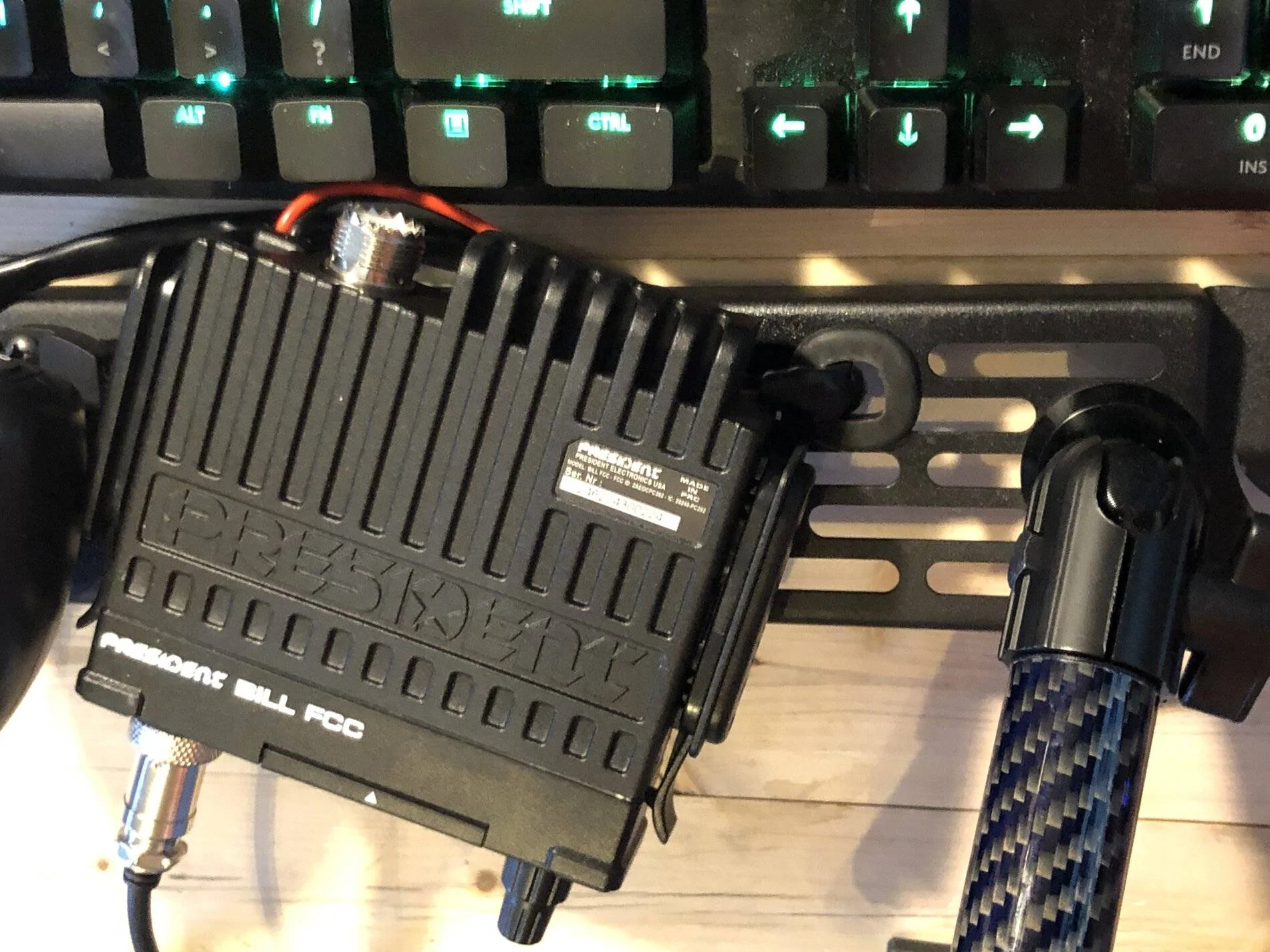 Jeep Wrangler JL Cleanest Phone Mount Solution IMG_0844