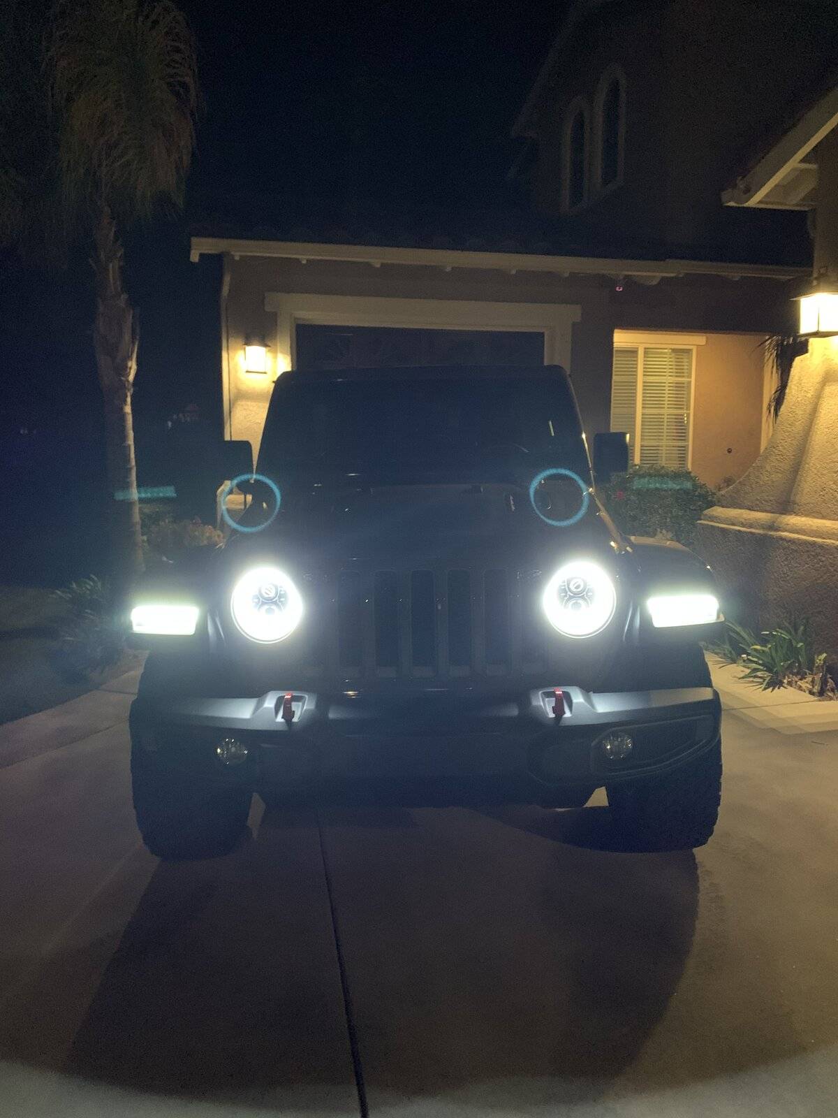 Jeep Wrangler JL Installed the 9" Kiwi Master LED Headlights today B53620F5-92BC-4691-BA1D-C9BD660130B3