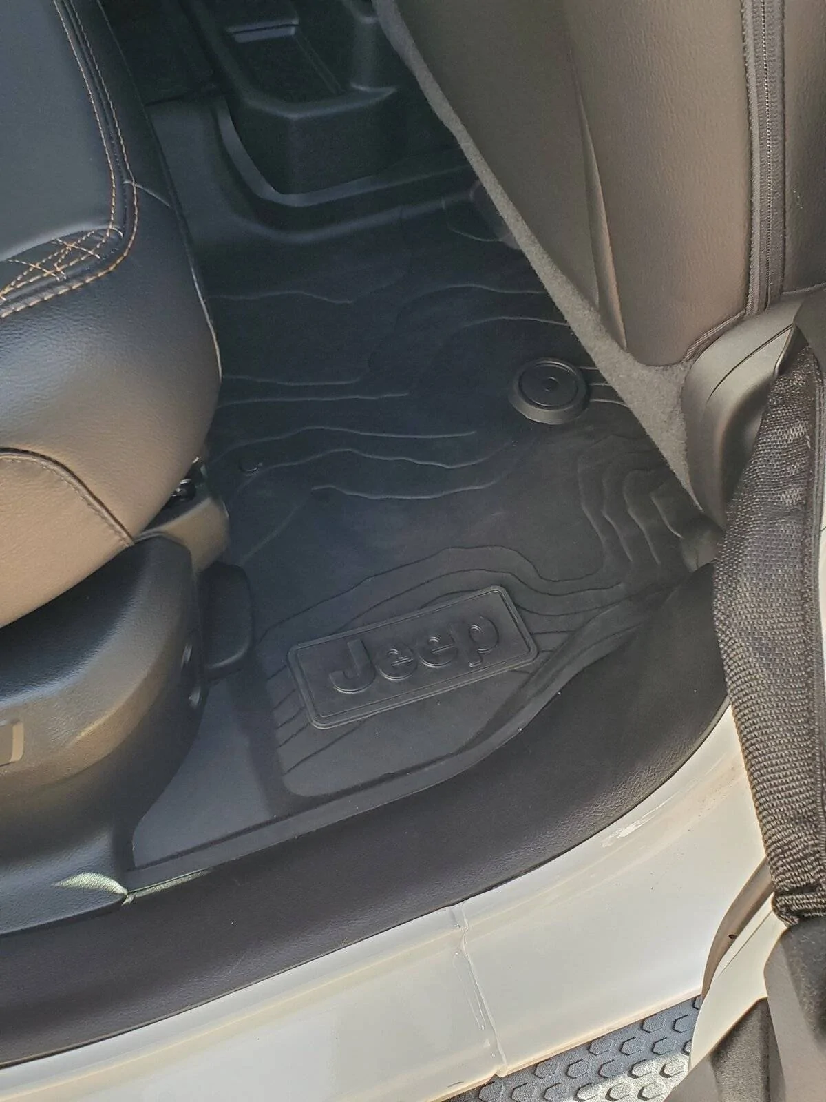 Jeep Wrangler JL 4xe mods -- what works/doesn't work from regular JL's? 20210511_075935
