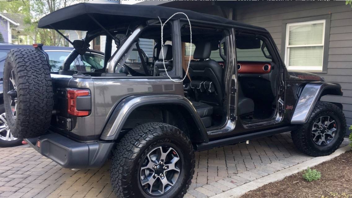Jeep Wrangler JL Driving without door frame? AC0BEB44-649F-4F52-83F3-1F94AA669652