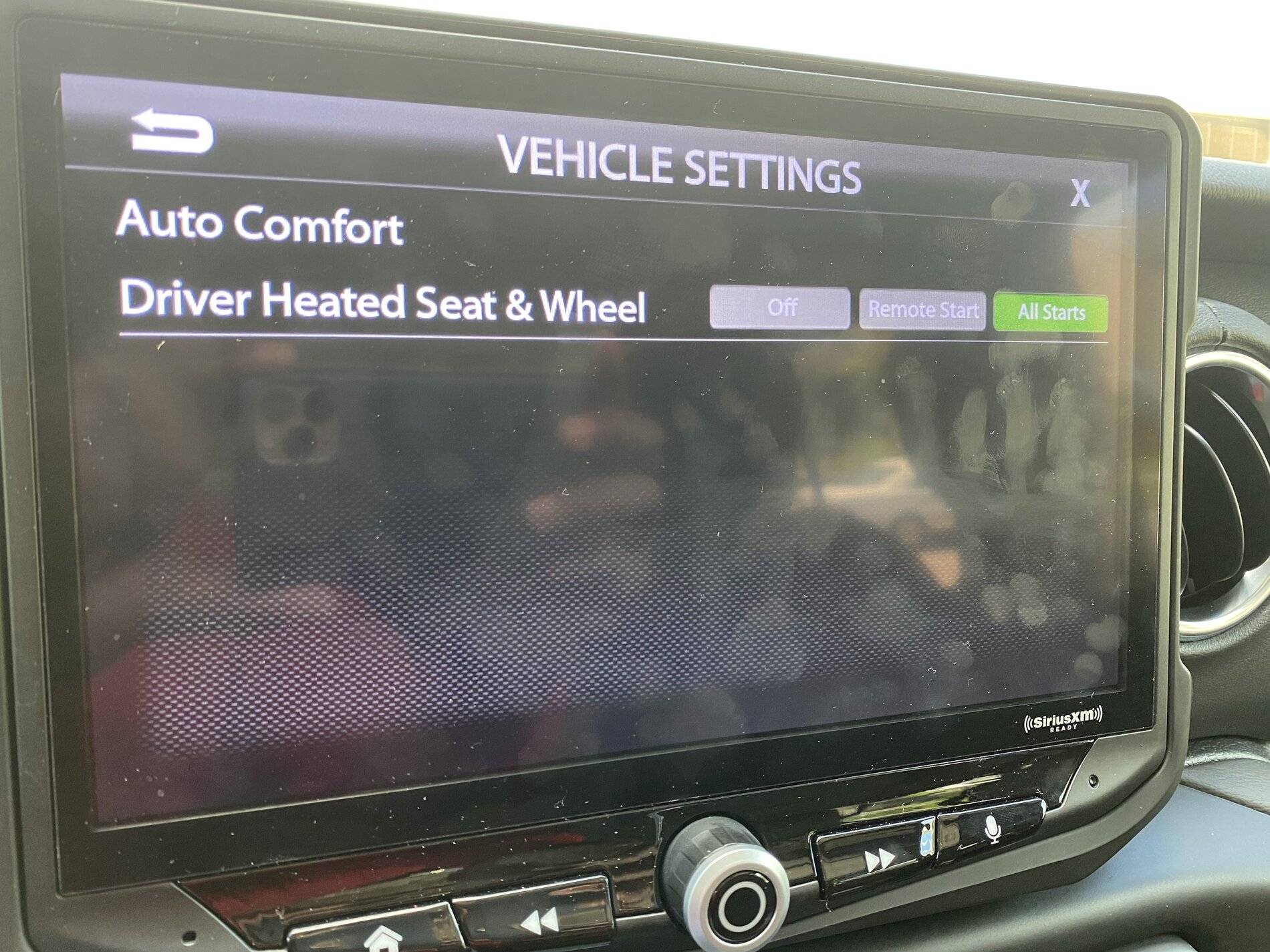 Jeep Wrangler JL Heigh10 Auto Comfort setting 92400B5D-828C-4547-A99F-6255C4CE8968