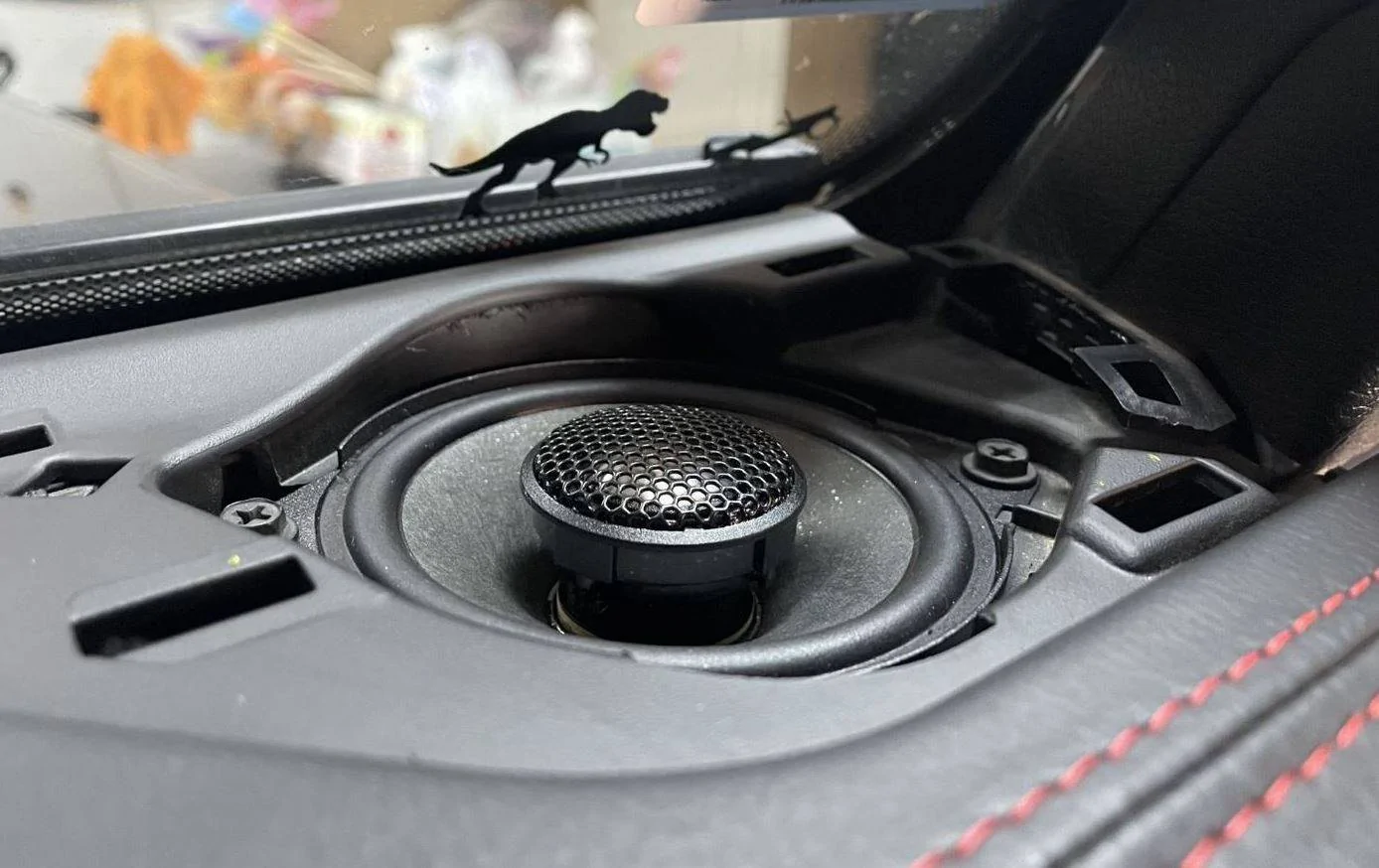Jeep Wrangler JL Replacement Audio System Questions (Upgrade from Alpine) speaker1