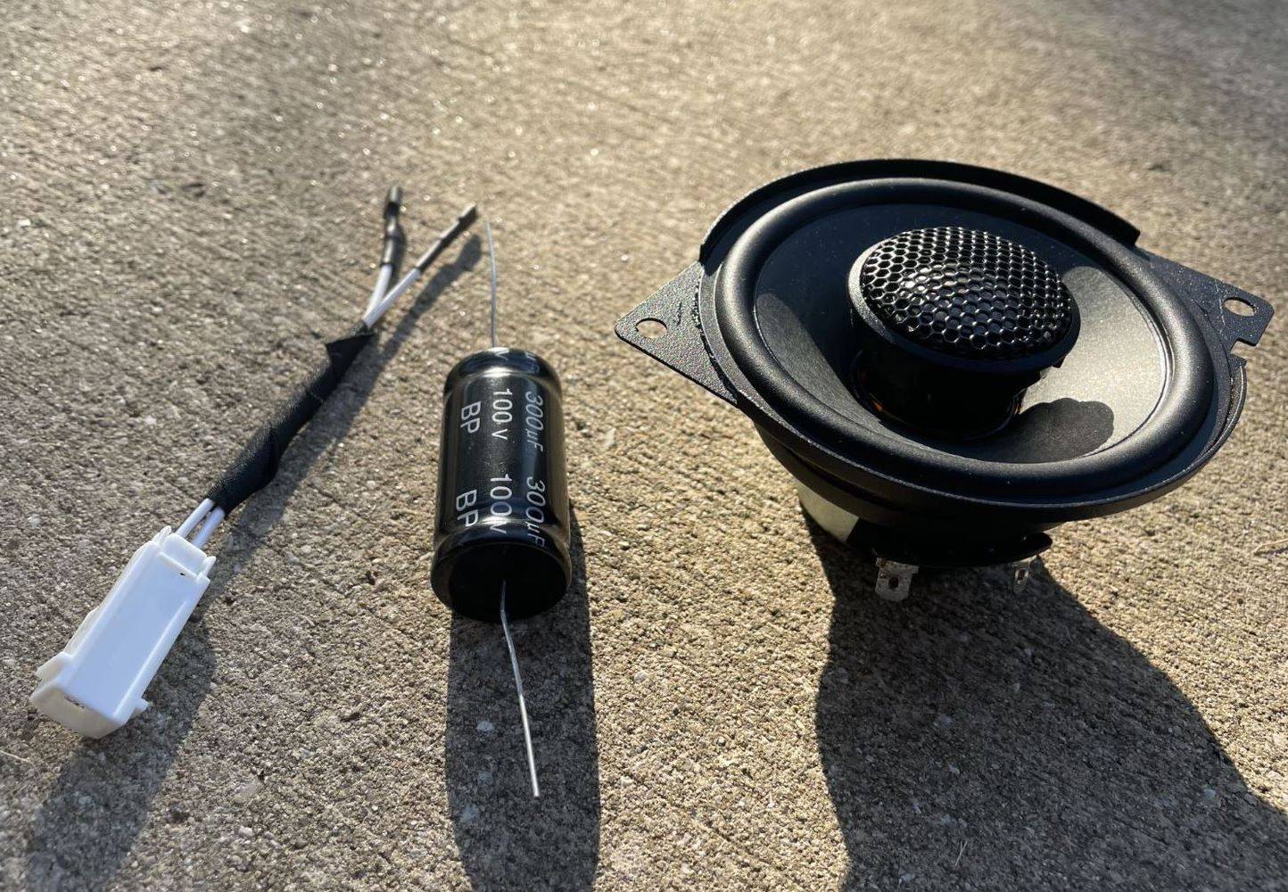 Jeep Wrangler JL Replacement Audio System Questions (Upgrade from Alpine) speaker2.JPG