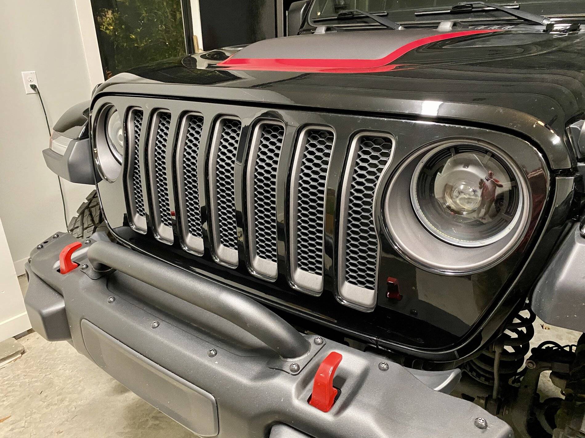 Jeep Wrangler JL 2021 Rubicon Winch Bumper, Bar Addon? F6CF95AF-761E-4647-8AF8-84C3C8497B0C