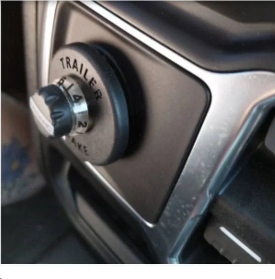 Jeep Wrangler JL Trailer brake controller location Screenshot_20210516-050713_Chrom