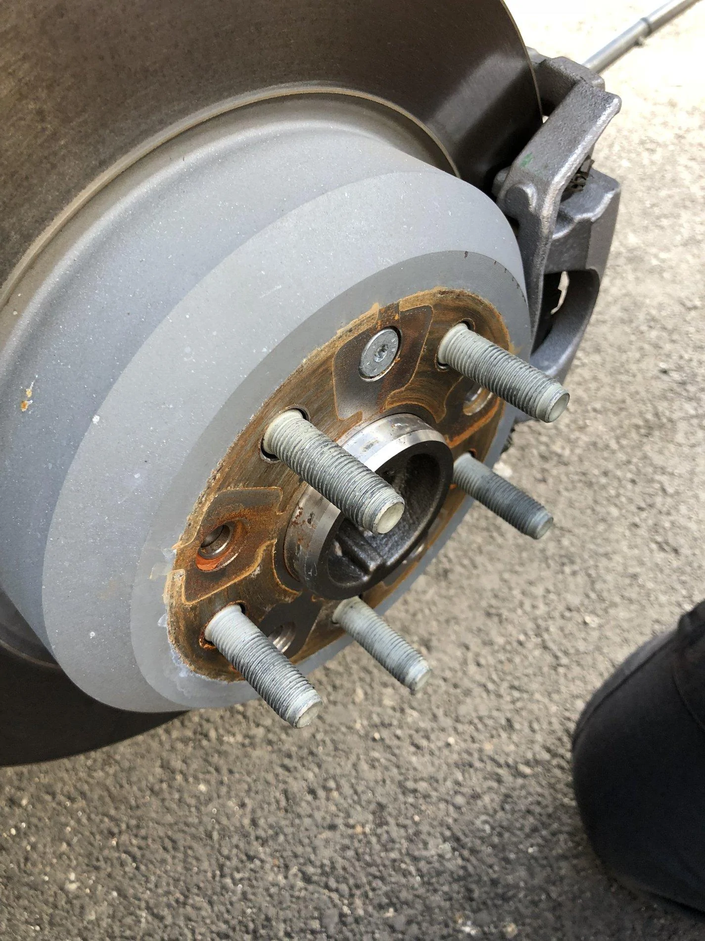 Jeep Wrangler JL Wheels spacers on fully stock JLLUR IMG_0302