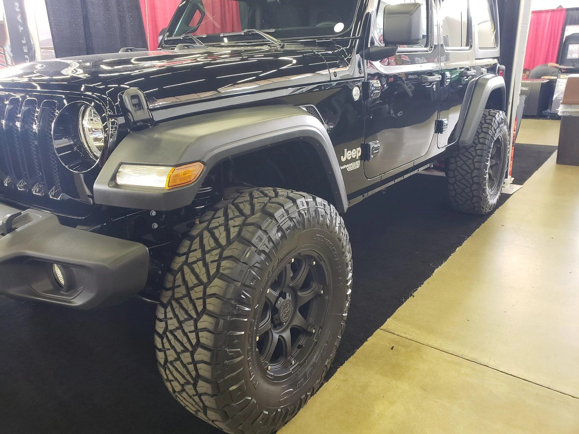 Jeep Wrangler JL Anyone running Fabtech 3" 20180520_155831