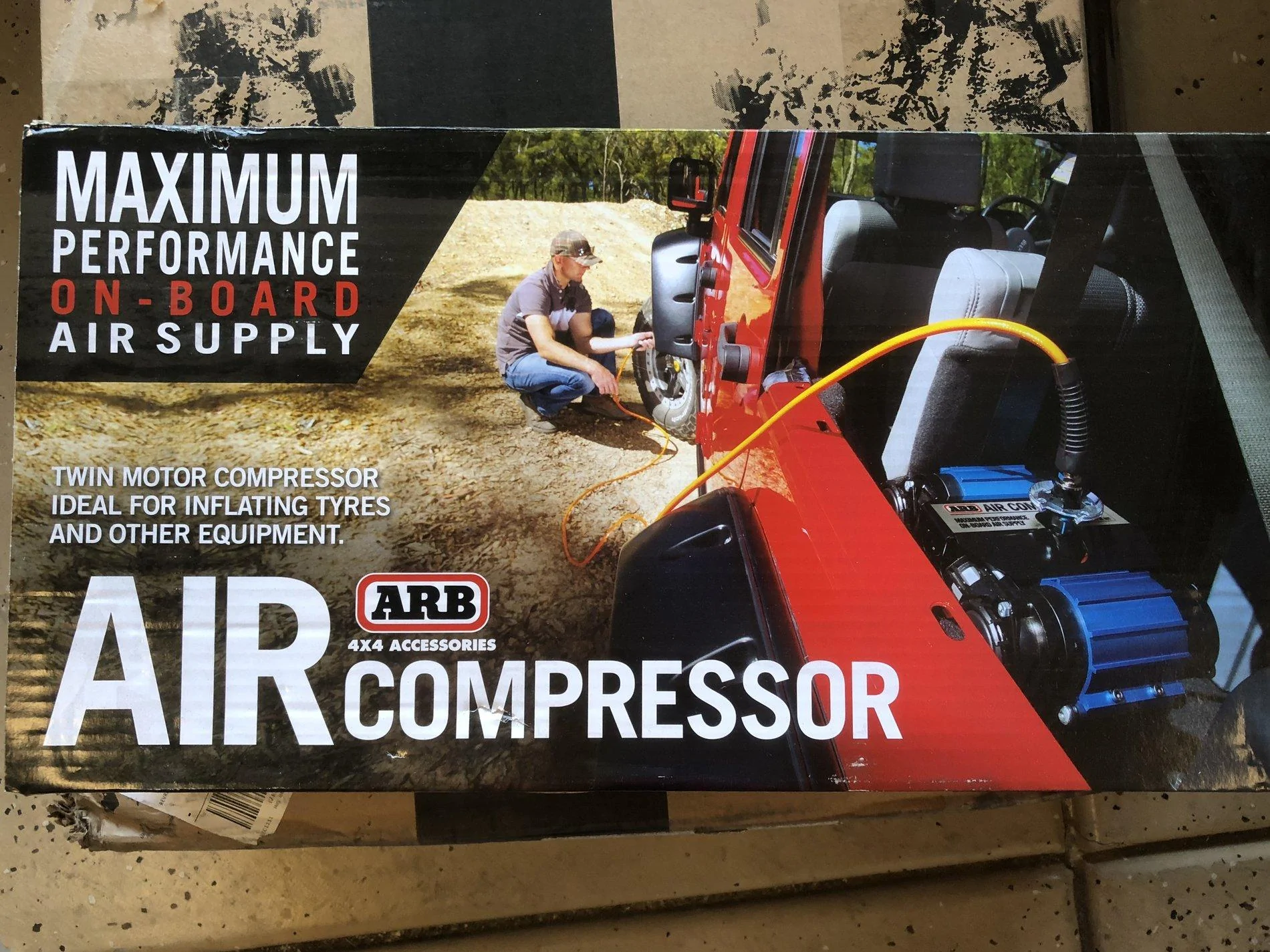 Jeep Wrangler JL FS ARB dual Compressor A5808FD3-933E-4640-80CA-7549B9CEACF1