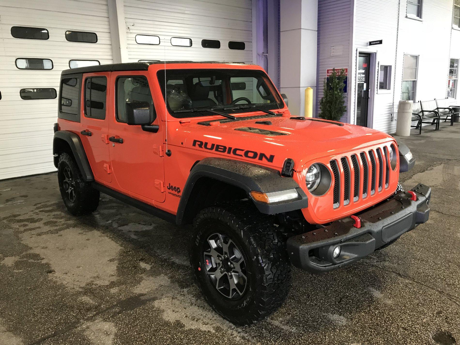 Jeep Wrangler JL PUNK'N Wrangler Jl club 5C90A9DB-08F5-4098-A224-719C3DB9EE1A