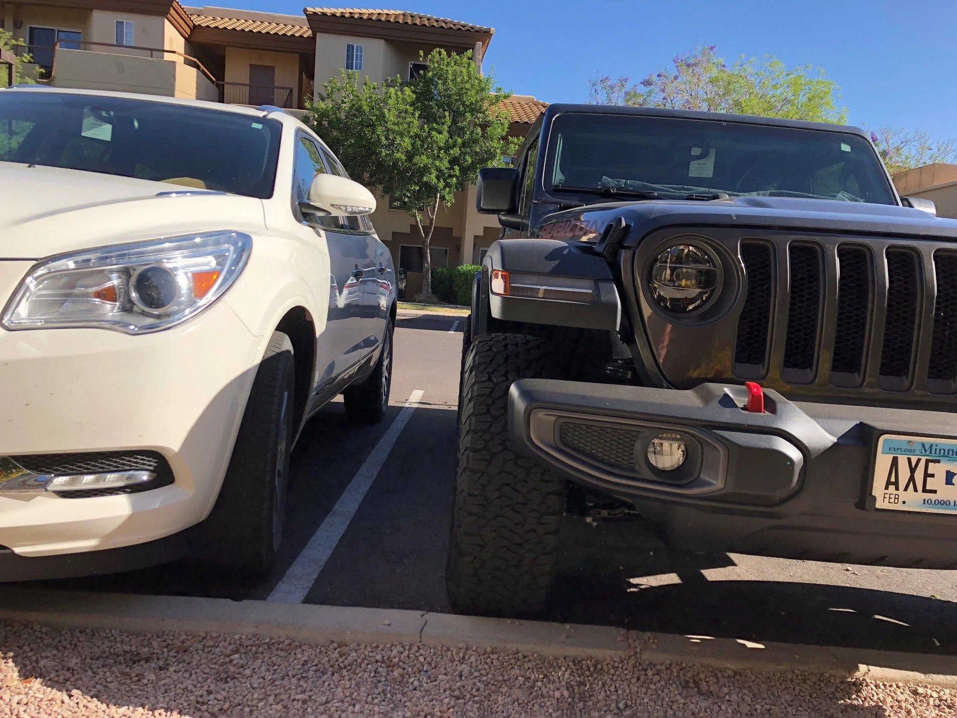 Jeep Wrangler JL Wheels spacers on fully stock JLLUR Spacer_Right