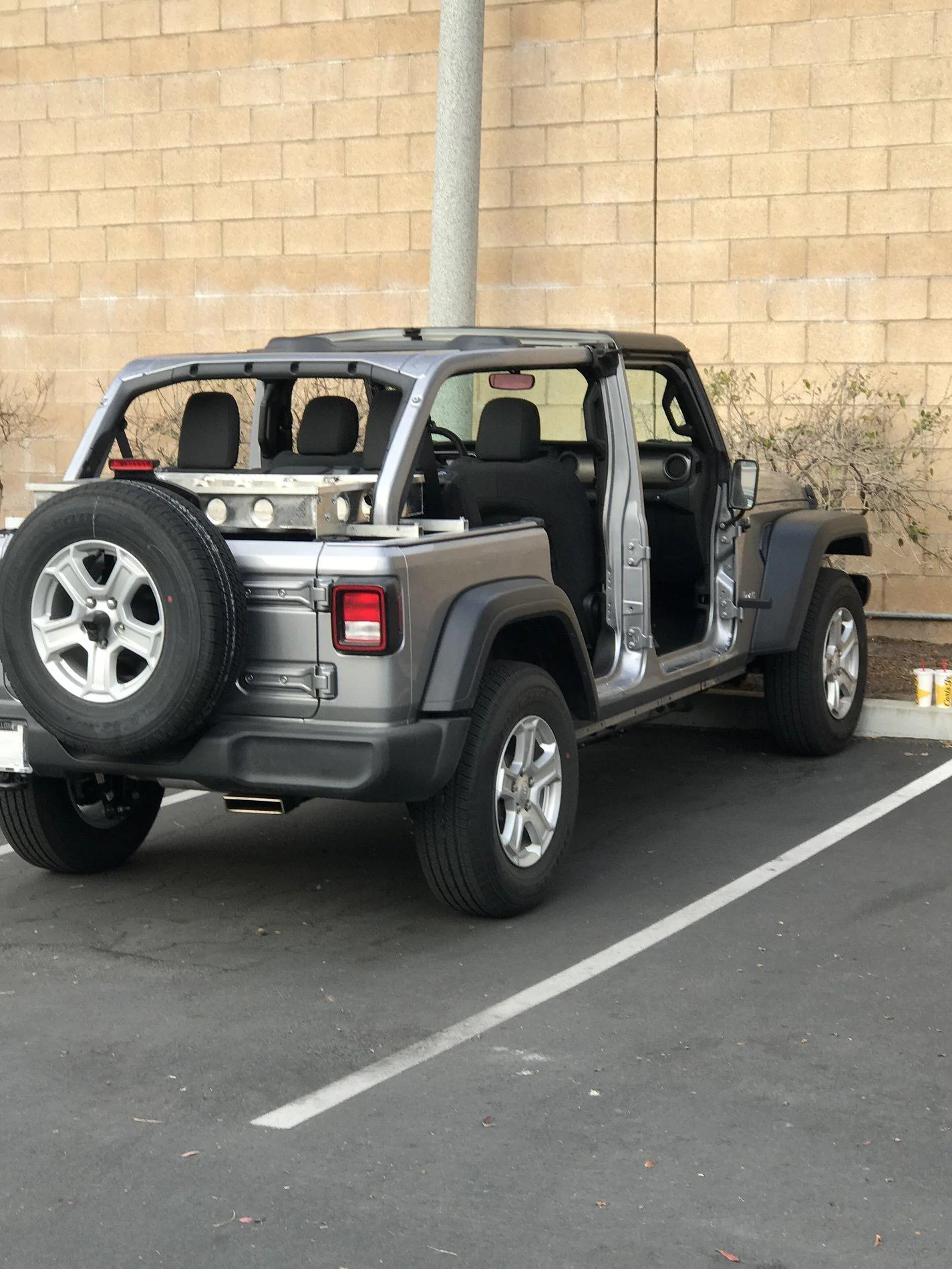 Jeep Wrangler JL No bikini top no problem! 4900D385-7190-4E85-8F16-49D245681557